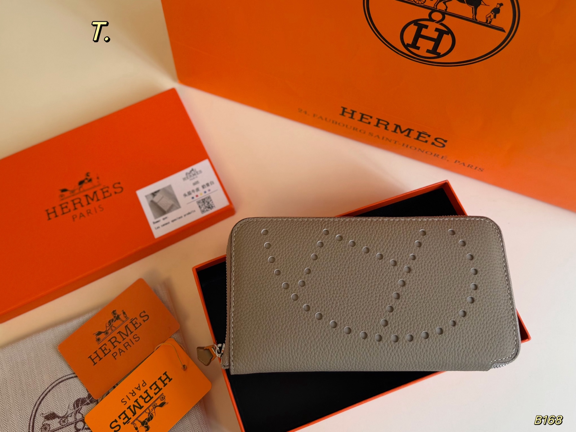 Hermes Brown everyday