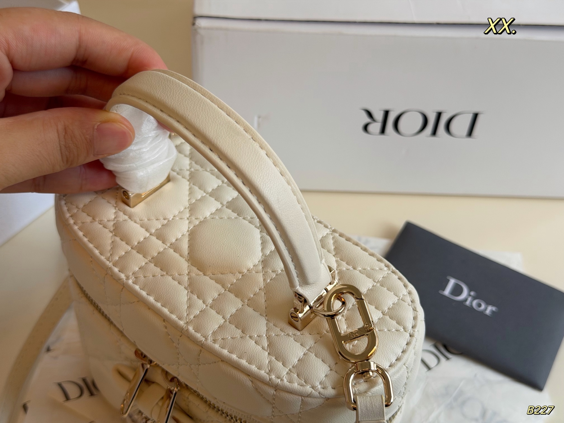 Dior Vanity White crossbody everyday