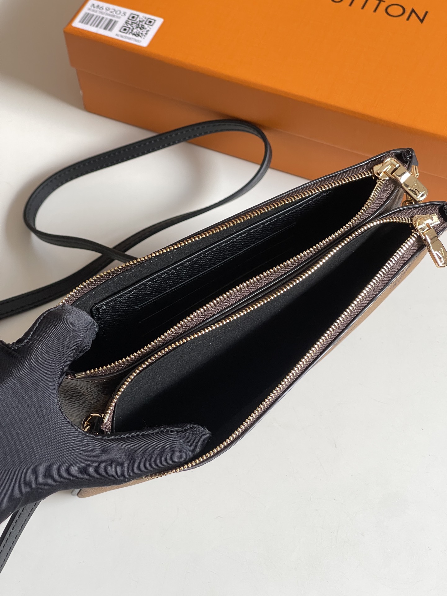 Louis Vuitton M69203双色 本款 Double