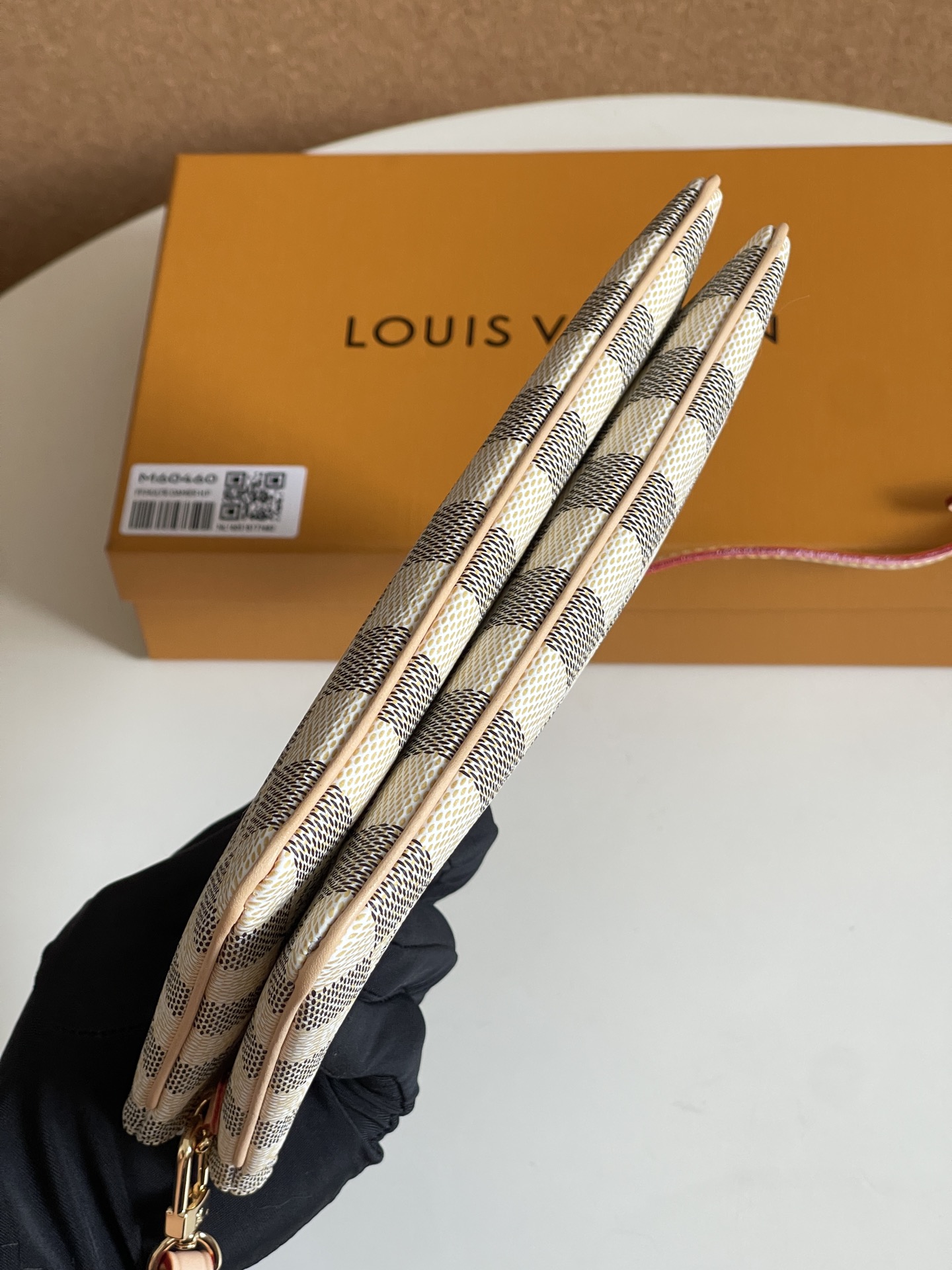 Louis Vuitton 白格本款 Double Zip