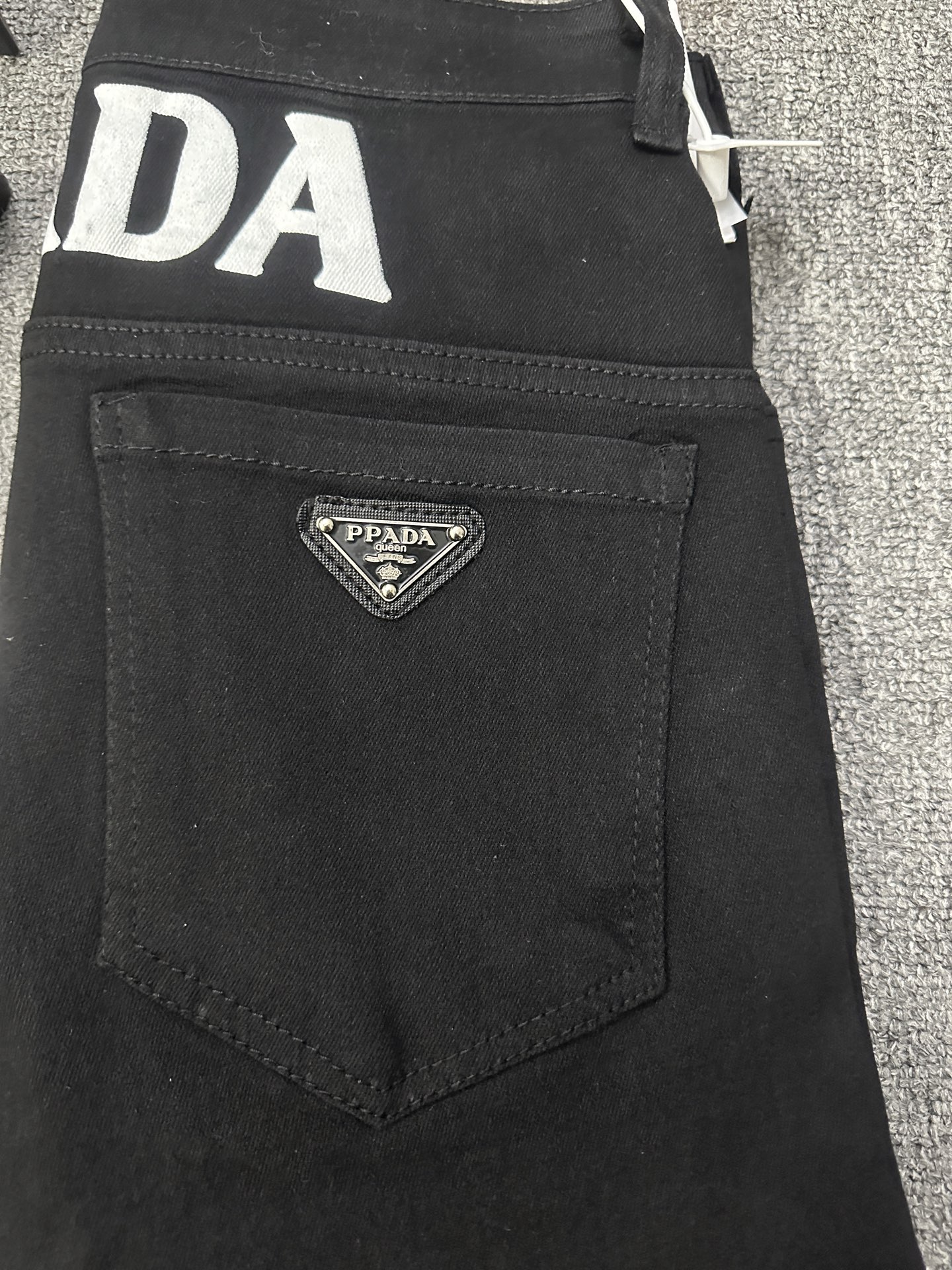 Korean-Style Boys’ Jeans: Slim Fit, Perfect Design, Limited Stock Available! - 图片 8