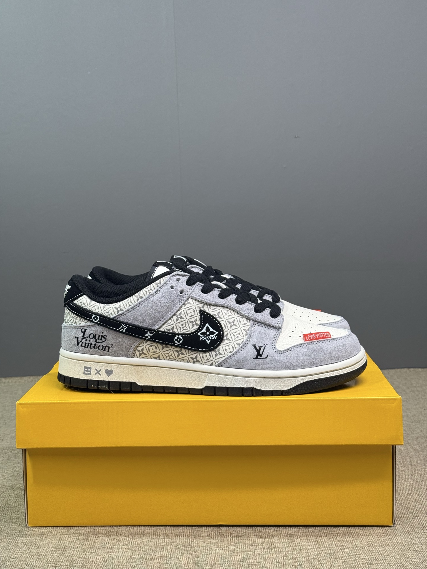 Nk Dunk Low “Blue Tint” 36-46