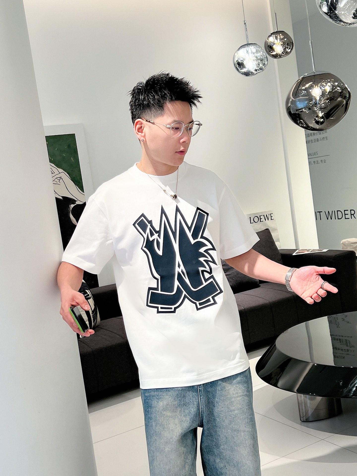 NO:121139,Mon* 25/ss Spring and Summer New Cotton Round Neck Short Sleeve T-shirt Front Printed Brand Logo High-quality Pure Cotton Fabric Customization Standard Style Men and Women Same Model Number S M L XL XXL,,T-shirt,tees,t-shirt,alexander wang19860909Mon* 25/ss春夏新款棉质圆领短袖T恤 前印花品牌标识 优质纯棉面料定制 标准版型 男女同款 码数S M L XL XXL,,T-shirt,tees，t-shirt,alexander wang,Men's clothing