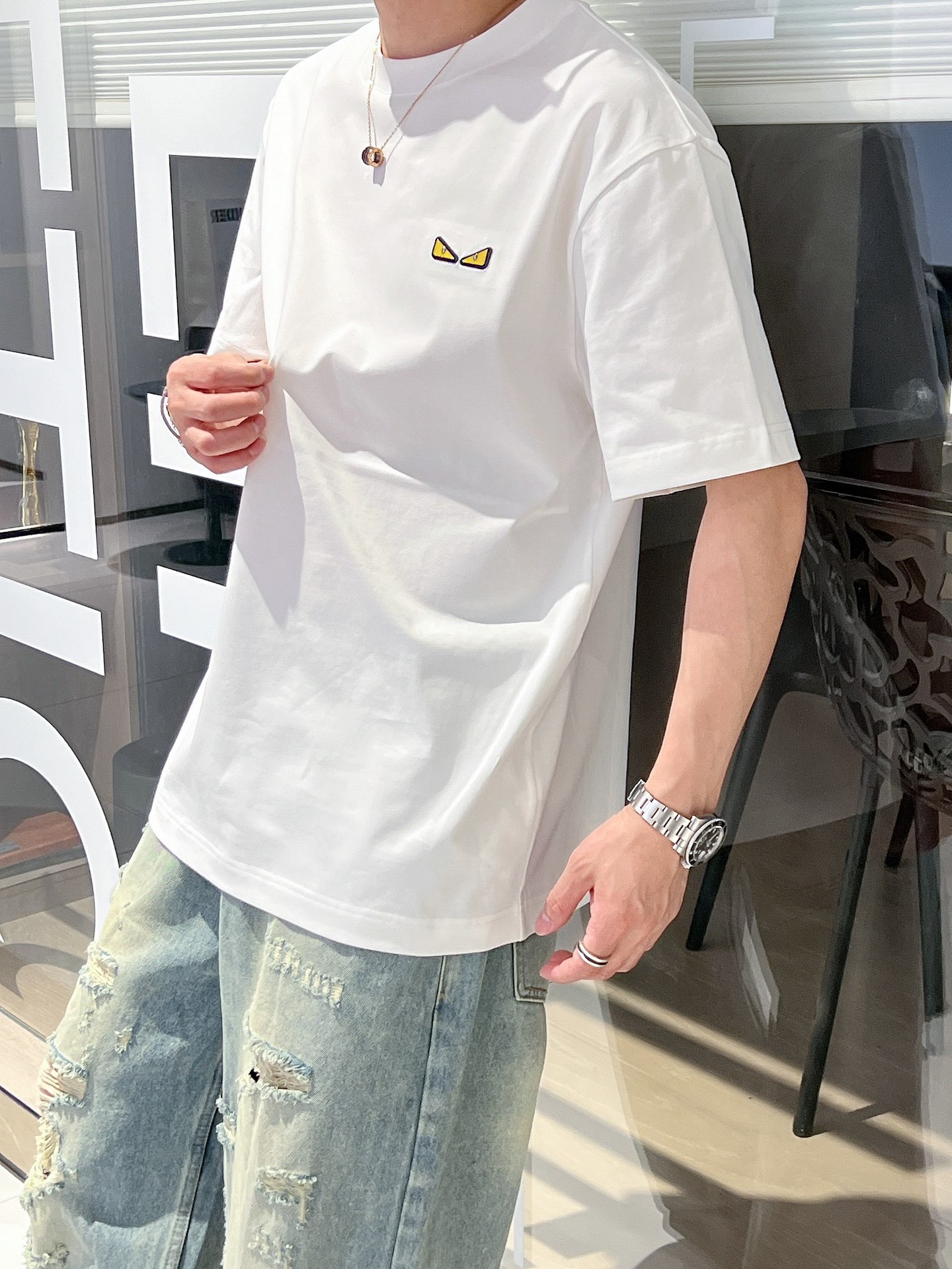 Fend*🆕 25/ss春夏新款棉质圆领短袖T恤 胸前经典小眼睛👀标识 顶级丝光棉面料定制 标准版型黑 