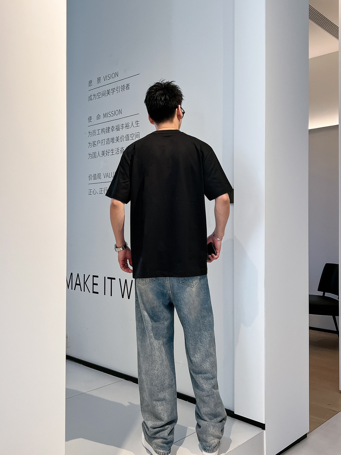 巴宝莉 🔥🔥Ss春夏最新款短袖T恤，手感柔软，穿着舒适，做工精细.上身效果无敌帅气，码数S-2XL