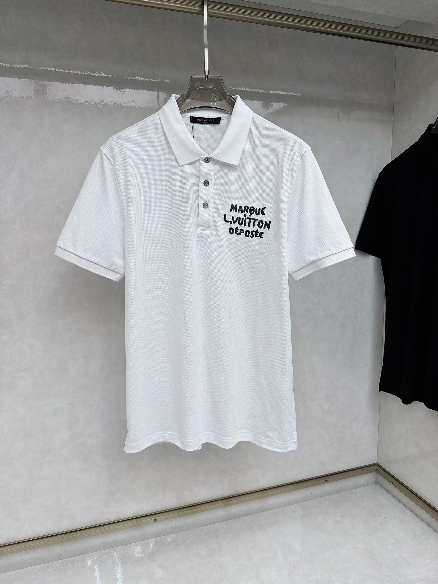 LV男士时装款翻领POLO衫香港洋行渠道货24年春夏新品经典明星级单品广告画册形象大片搭配款颜值系与品质