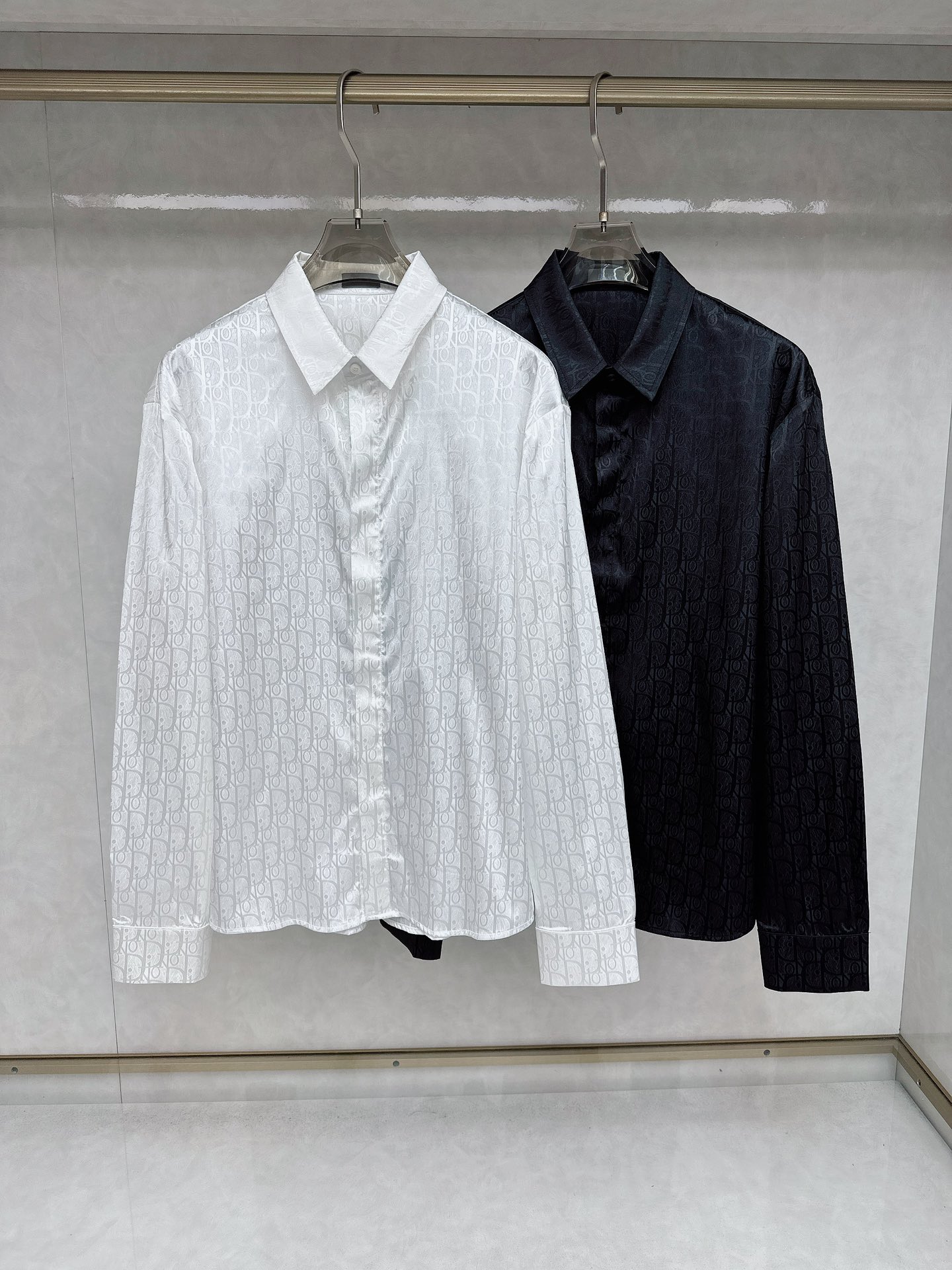 Dior Clothing Shirts & Blouses White Openwork Cotton Resin Spring/Summer Collection Fashion Long Sleeve