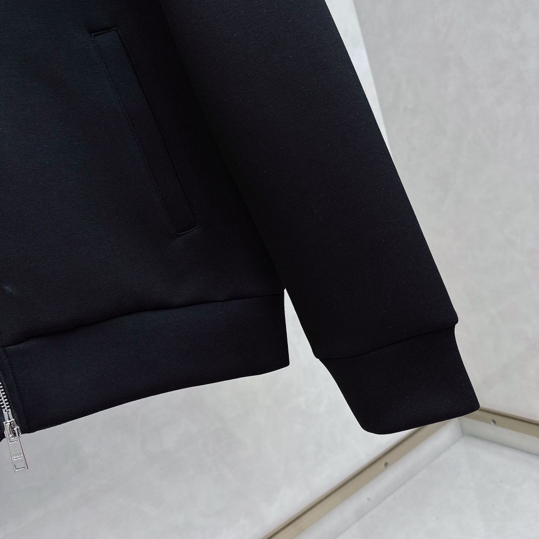 普拉达 Prada 高定典藏名品高定成衣时装外套连衣裙衬衫T恤 #F3A96CE5 9