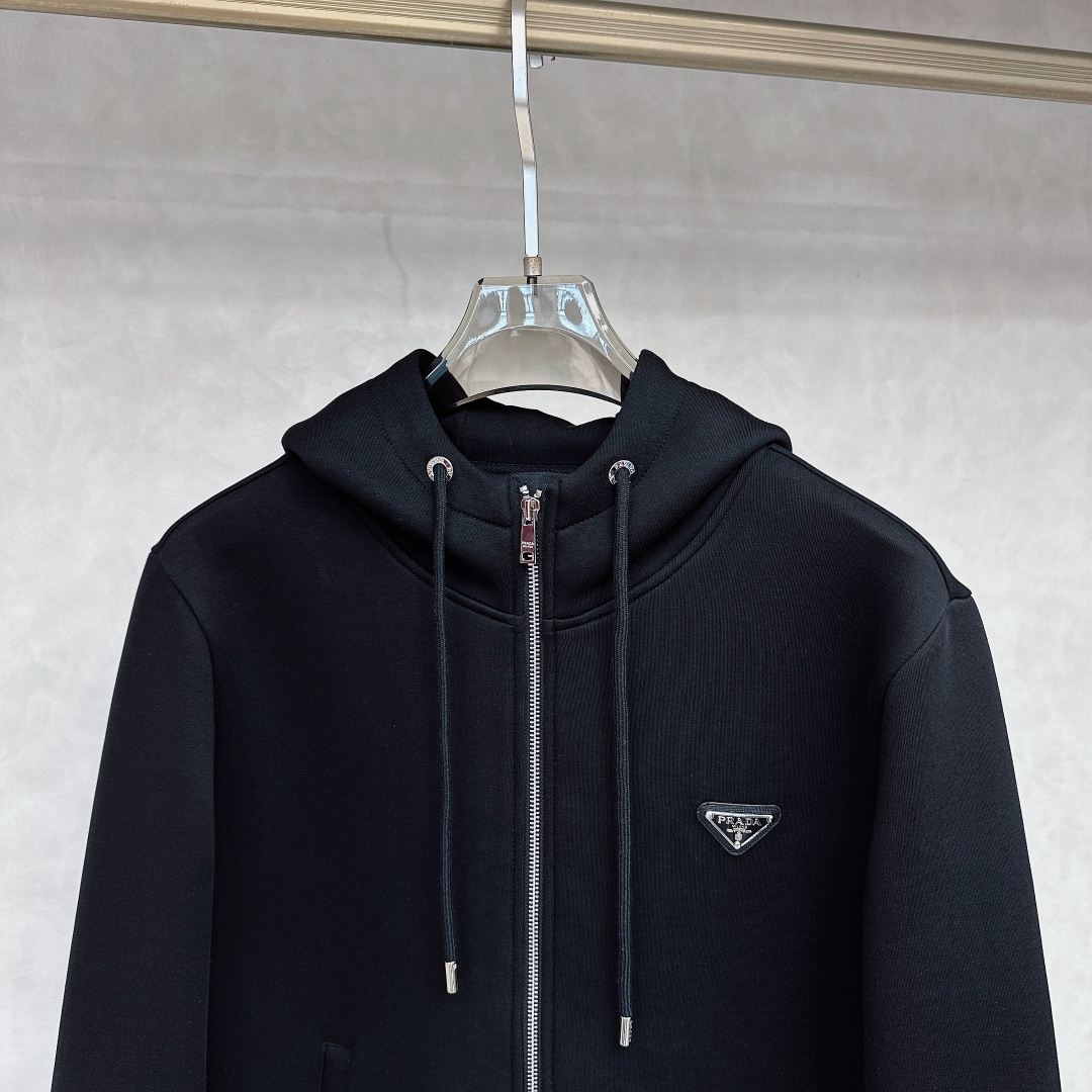 普拉达 Prada 高定典藏名品高定成衣时装外套连衣裙衬衫T恤 #F3A96CE5 3