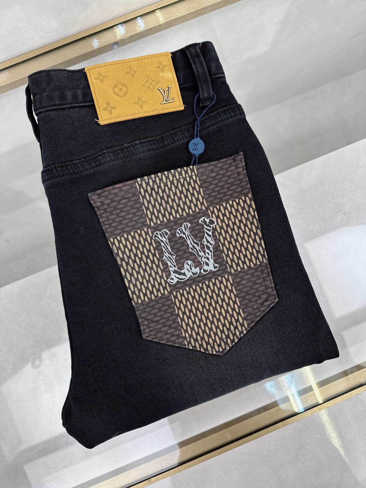 LV 2025FW春夏新款男士休闲牛仔裤，顶级品质！渠道订单，...
