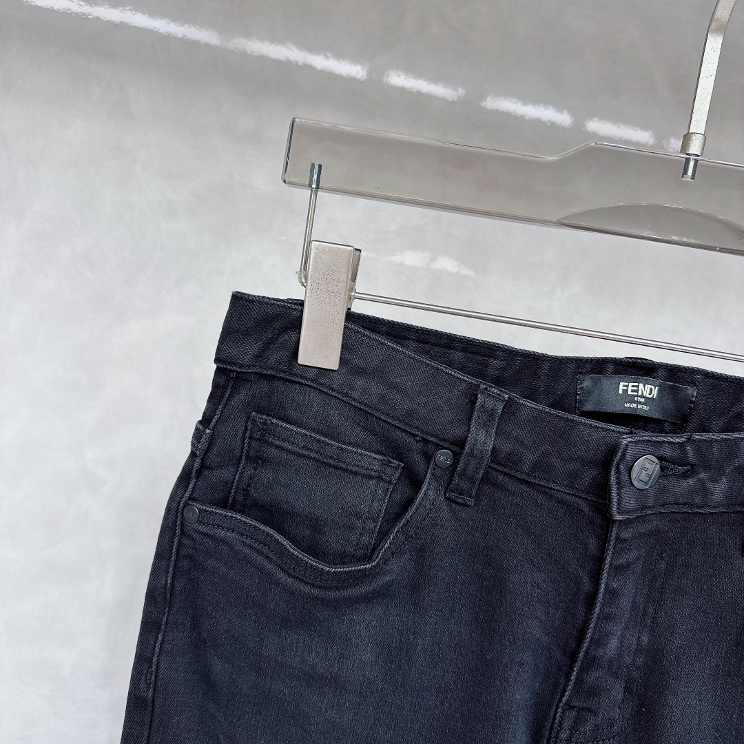 Fendi  牛仔裤服装,男 6
