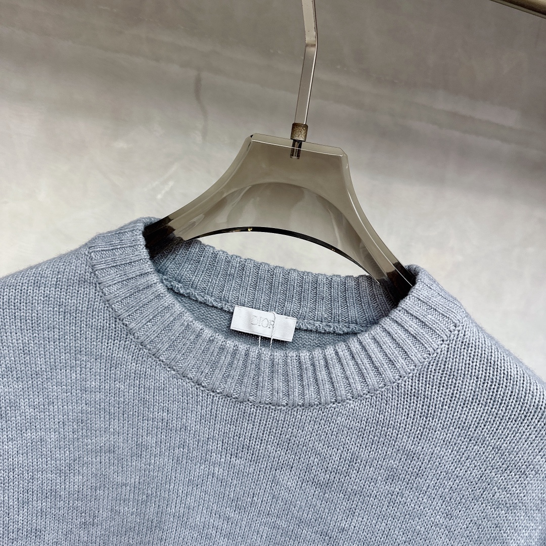迪奥 Dior 毛衣 2025秋冬最新系列，专柜1:1顶级复刻，全品相！加厚款，潮人必备单品！懂货的老铁