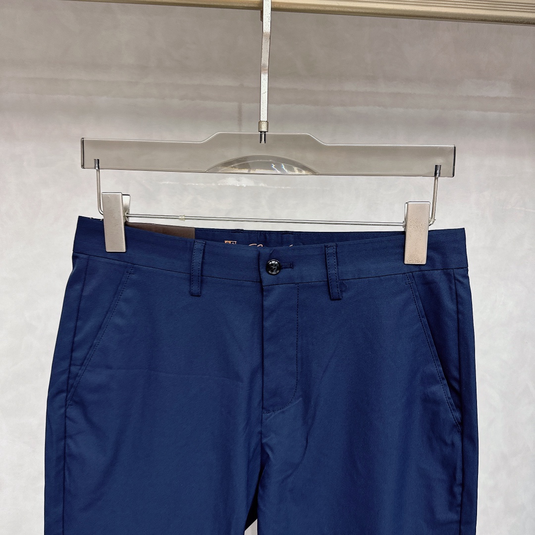  Lss春夏新品，官网同步有售，男士高端商务休闲西裤，高端进口面料，带弹力，后兜采用今年最新款五金配件点