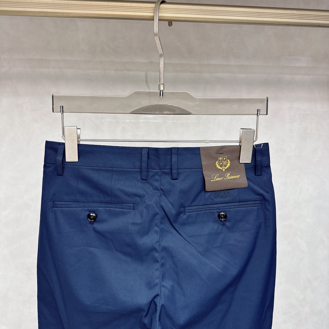  Lss春夏新品，官网同步有售，男士高端商务休闲西裤，高端进口面料，带弹力，后兜采用今年最新款五金配件点