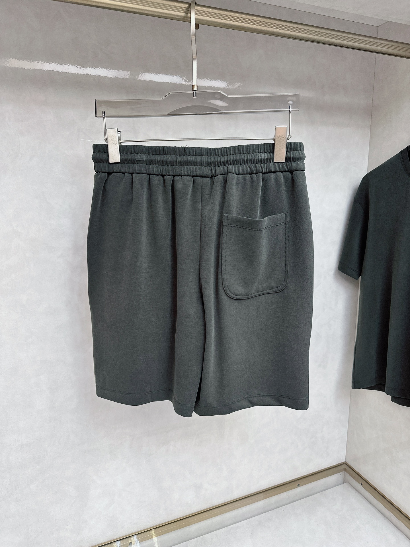 P850 😊🔥🔥5063ss new short-sleeve suit, same for men and women. It’s a great upper body - 图片 9