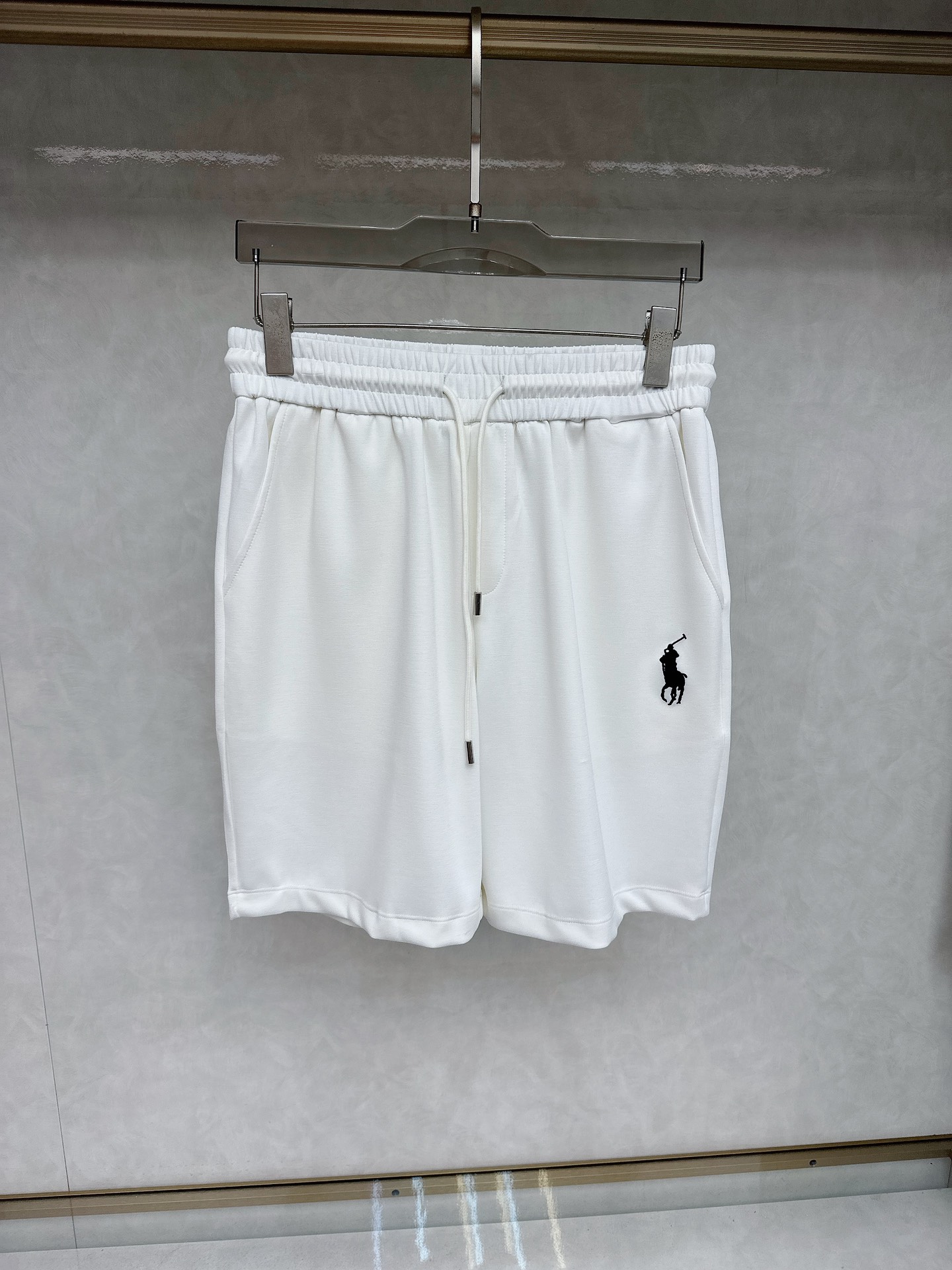 P850 😊🔥🔥5063ss new short-sleeve suit, same for men and women. It’s a great upper body - 图片 6