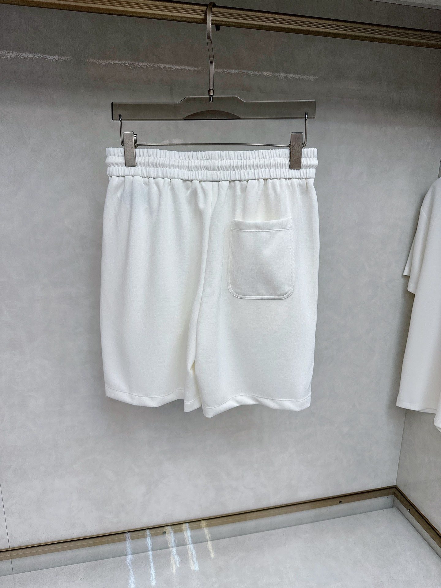 P850 😊🔥🔥5063ss new short-sleeve suit, same for men and women. It’s a great upper body - 图片 9