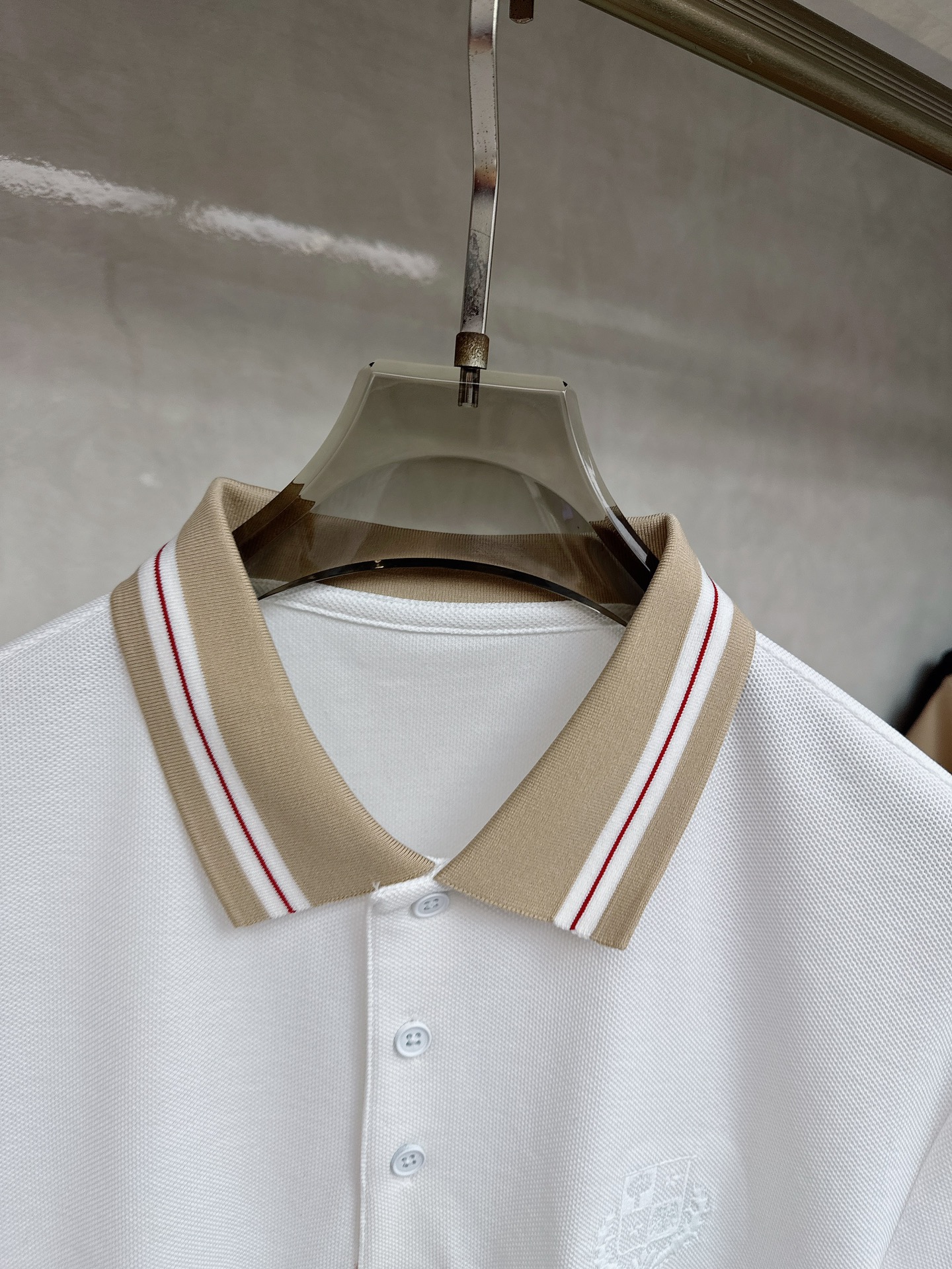  lp。 1955夏季新款首发最新款翻领Polo短袖 高端订制 设计前卫时尚！品牌logo重工艺设计 高
