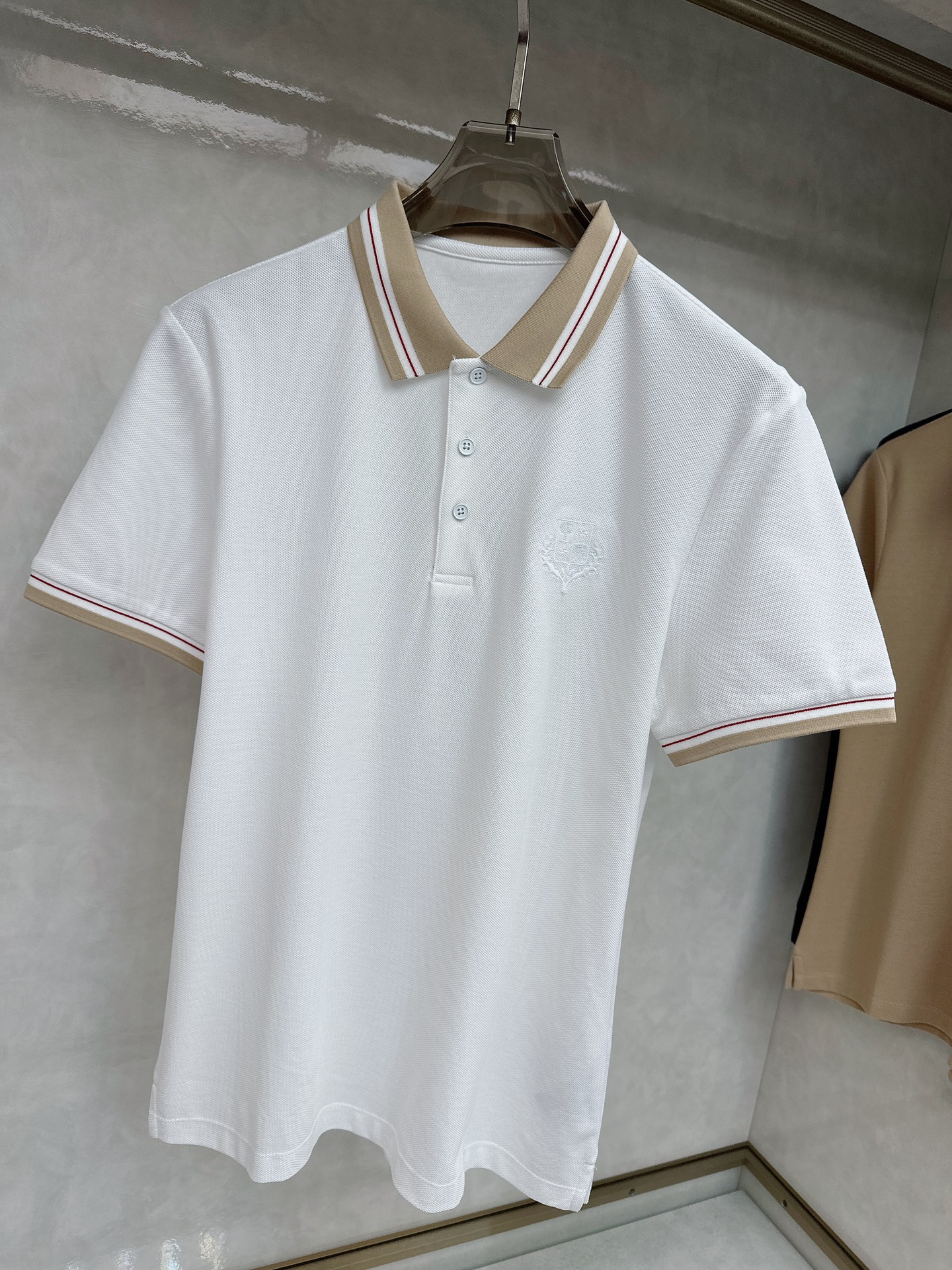  lp。 1955夏季新款首发最新款翻领Polo短袖 高端订制 设计前卫时尚！品牌logo重工艺设计 高