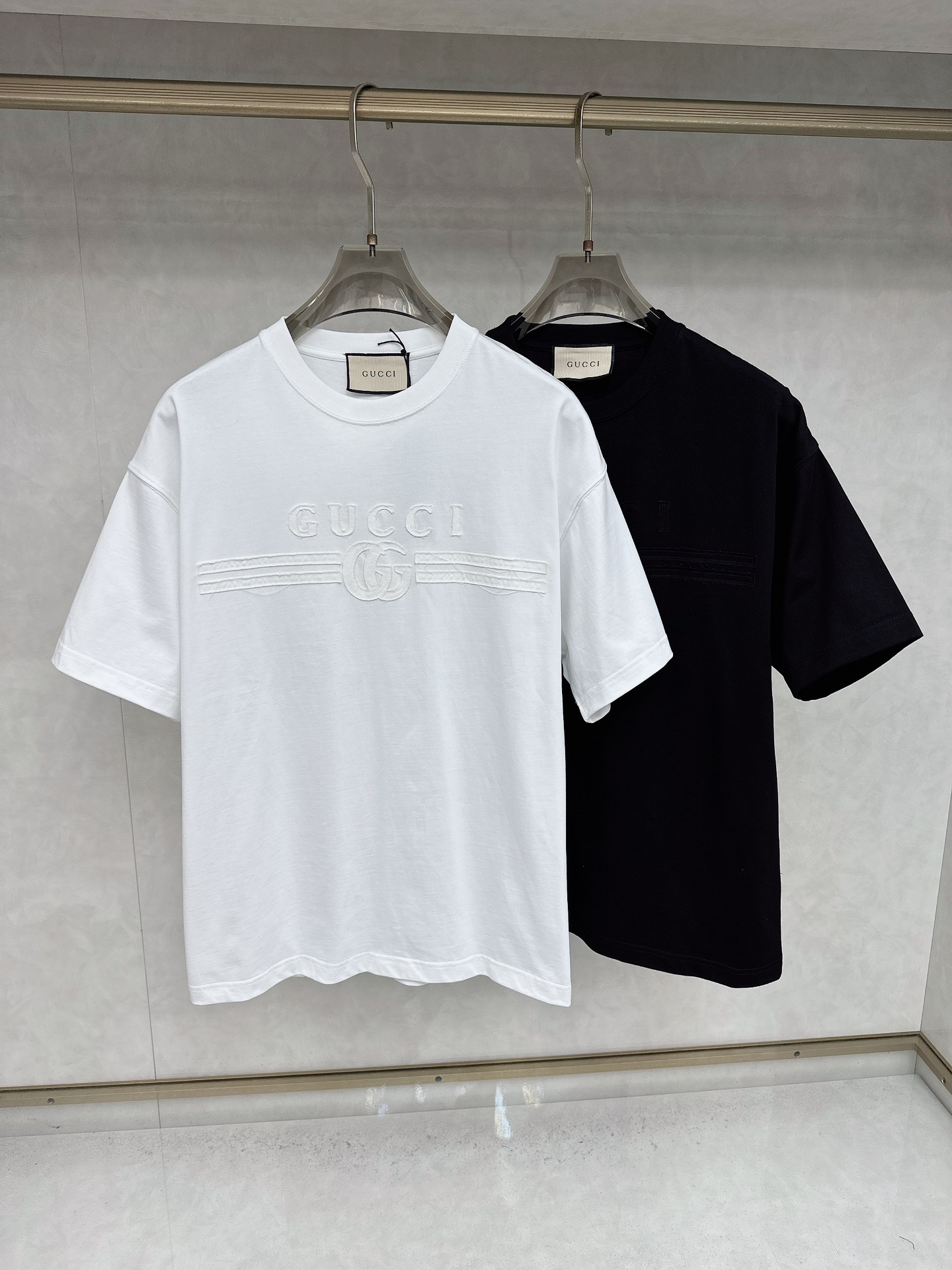古奇 25SS春夏新款进口双纱棉布基础圆领短Tee,男女同款后背logo徽标发泡印花装饰休闲短袖T恤衫