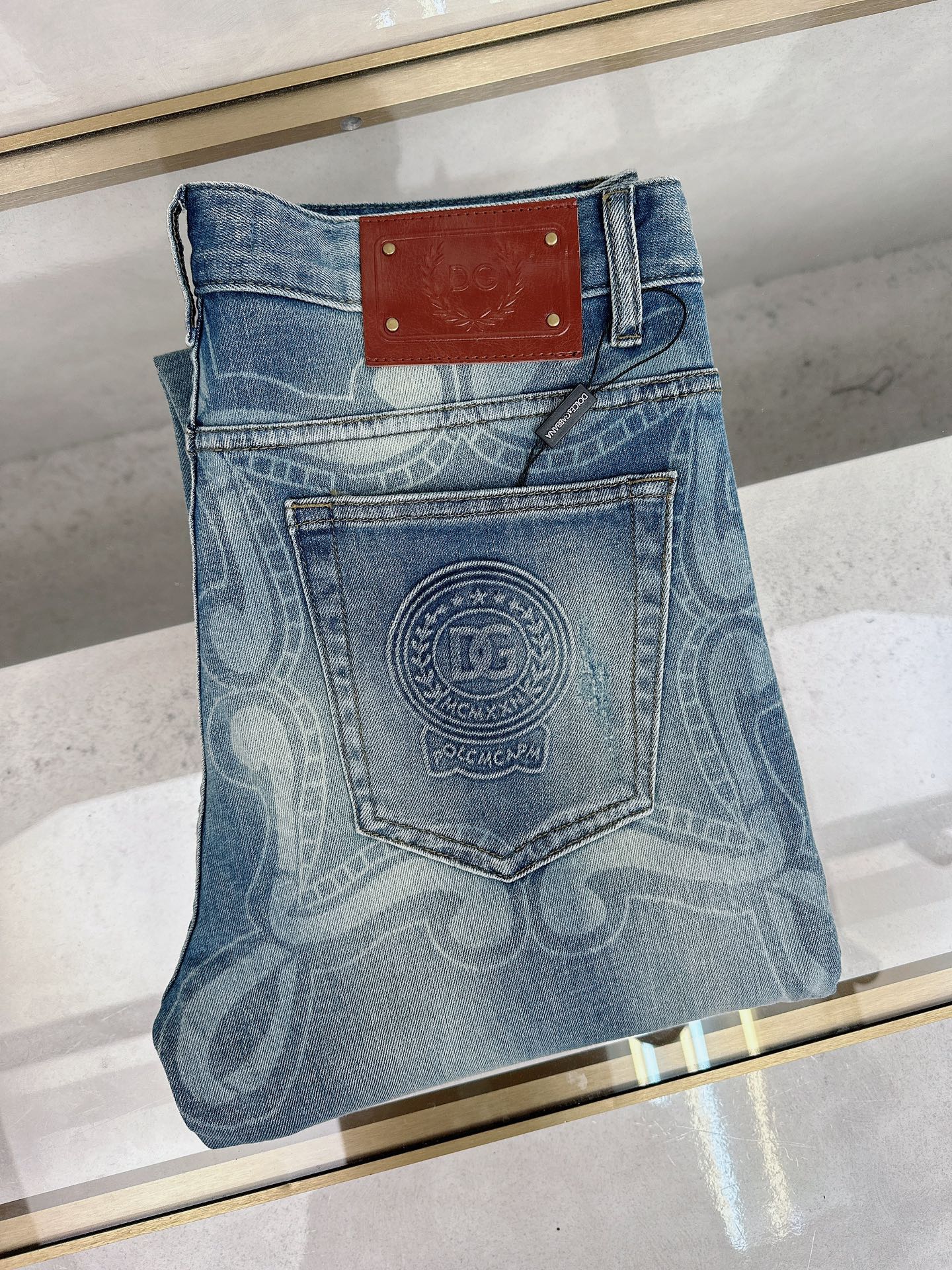 NO:519066,DG 2025 spring and summer new men's casual jeans, top quality!  Channel orders are sold simultaneously on the official website!  !  Original customized denim cotton material!  Suitable for casual/formal outfits ~ the best for daily commuting!  !  Size 29-38 (no 3537), jeans,alexander wang19860909DG 2025春夏新款男士休闲牛仔裤,顶级品质！渠道订单,官网同步出售！！原厂订制牛仔全棉材质！适合休闲/正装各种搭配～日常通勤的极品！！尺码29-38（没3537）,,jeans,alexander wang,Men's clothing