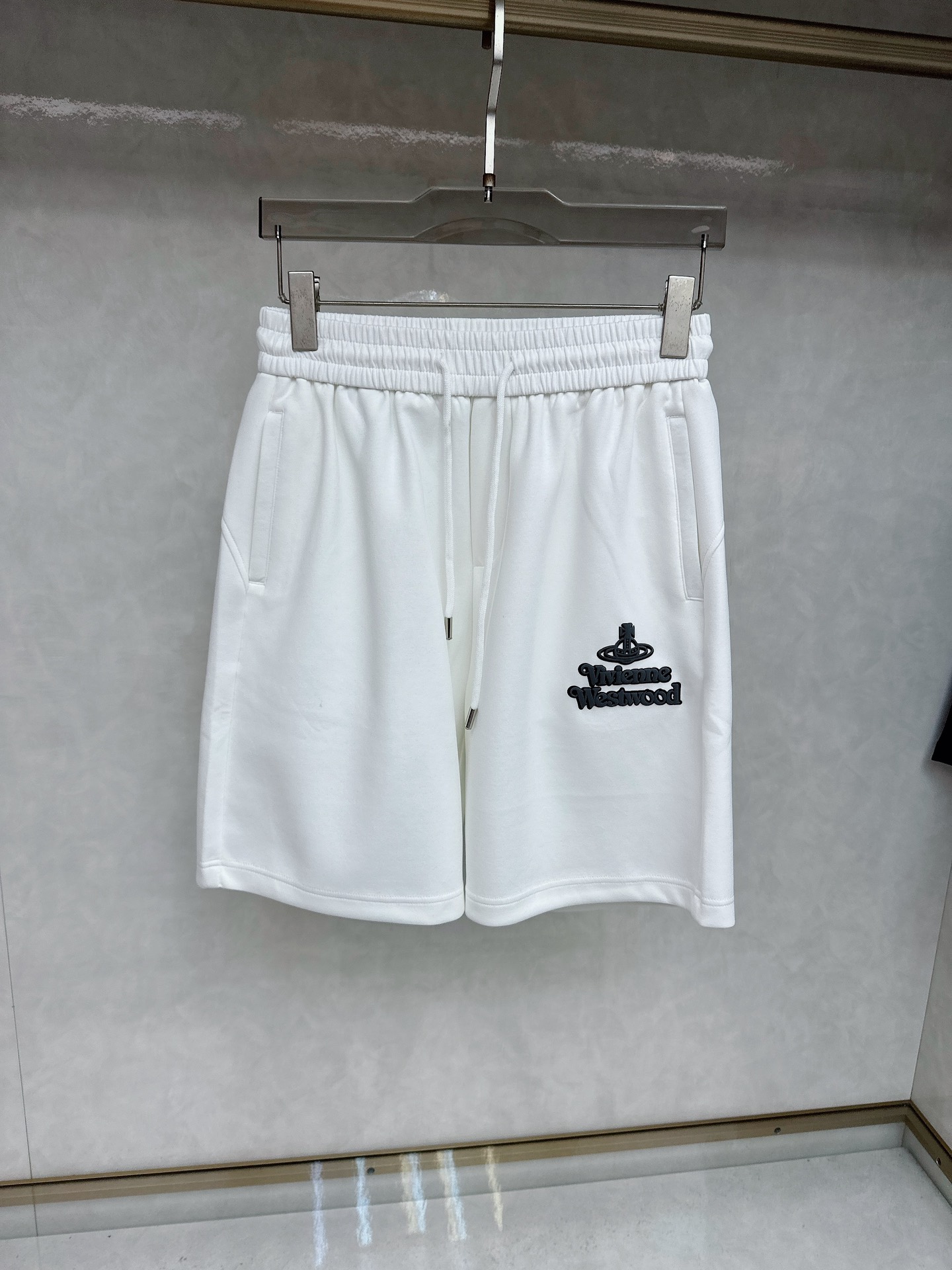 “2025 Summer Men’s Recreational Shorts with Advanced Air-Emissions and Original Logo Design” - 图片 2