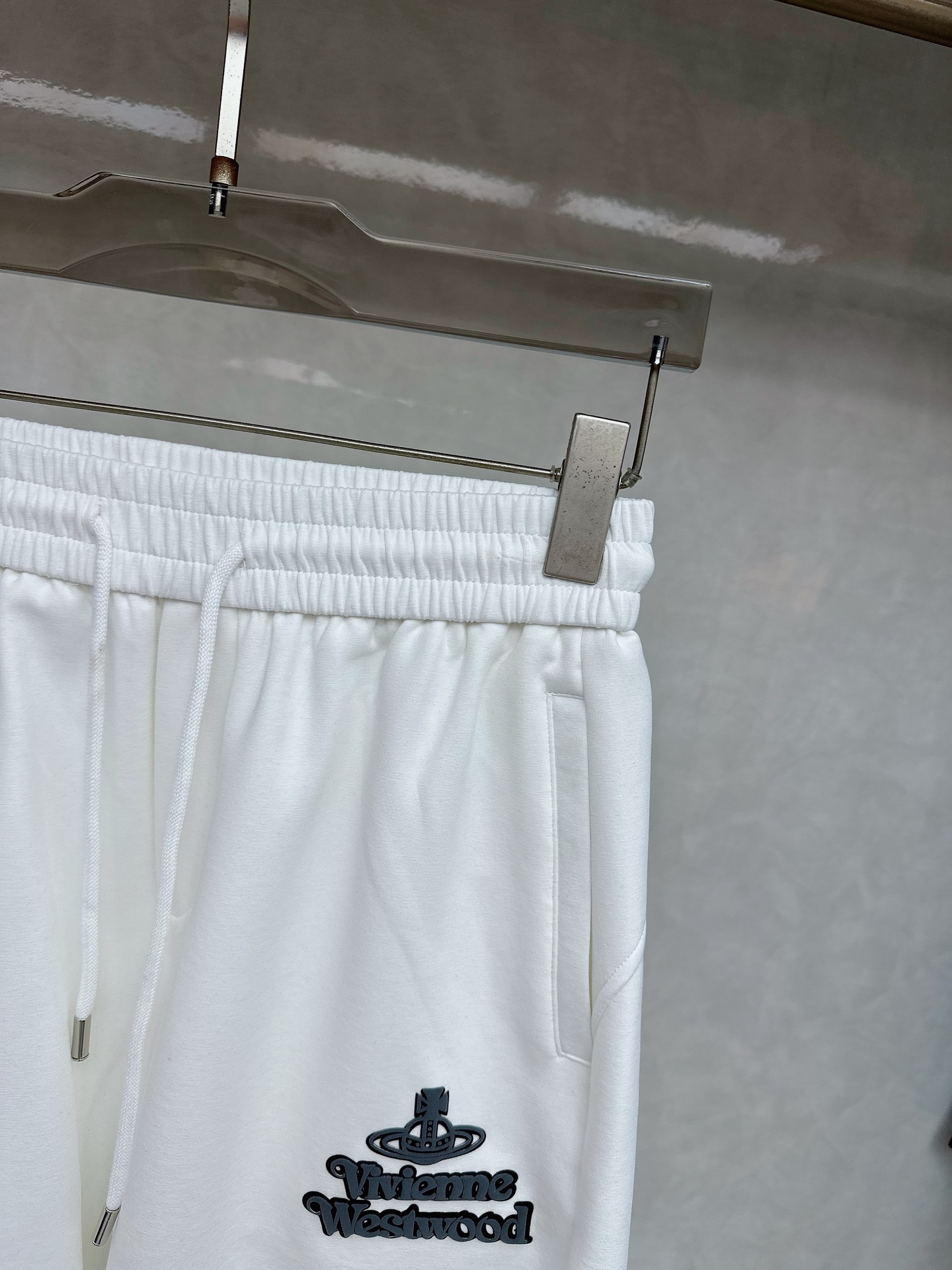 “2025 Summer Men’s Recreational Shorts with Advanced Air-Emissions and Original Logo Design” - 图片 4