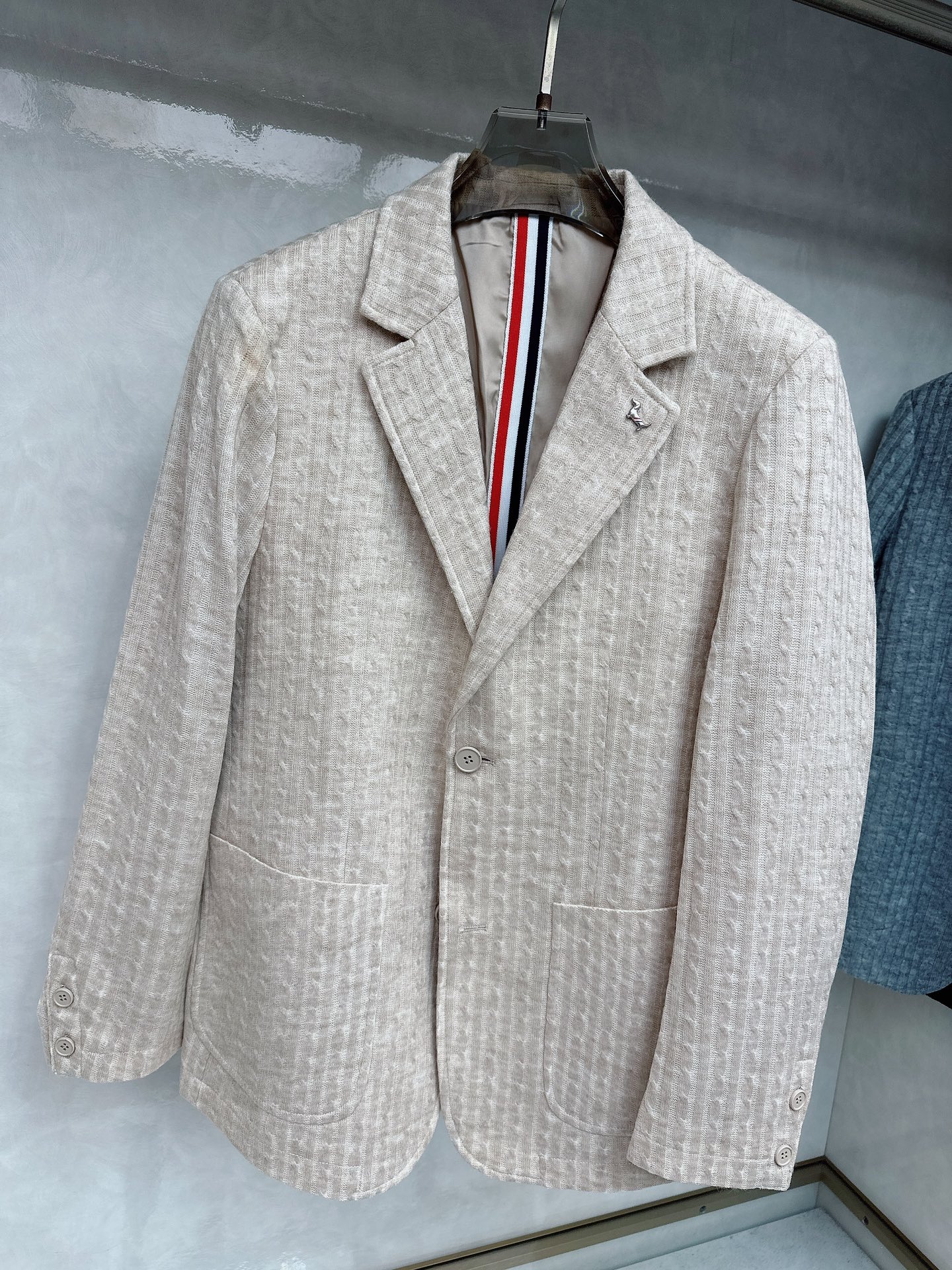 TB秋冬新款男士针织西装单西外套25SS秋冬出品新款!都市时尚精英衣橱必备款，转为男士设计的西装，高级灰