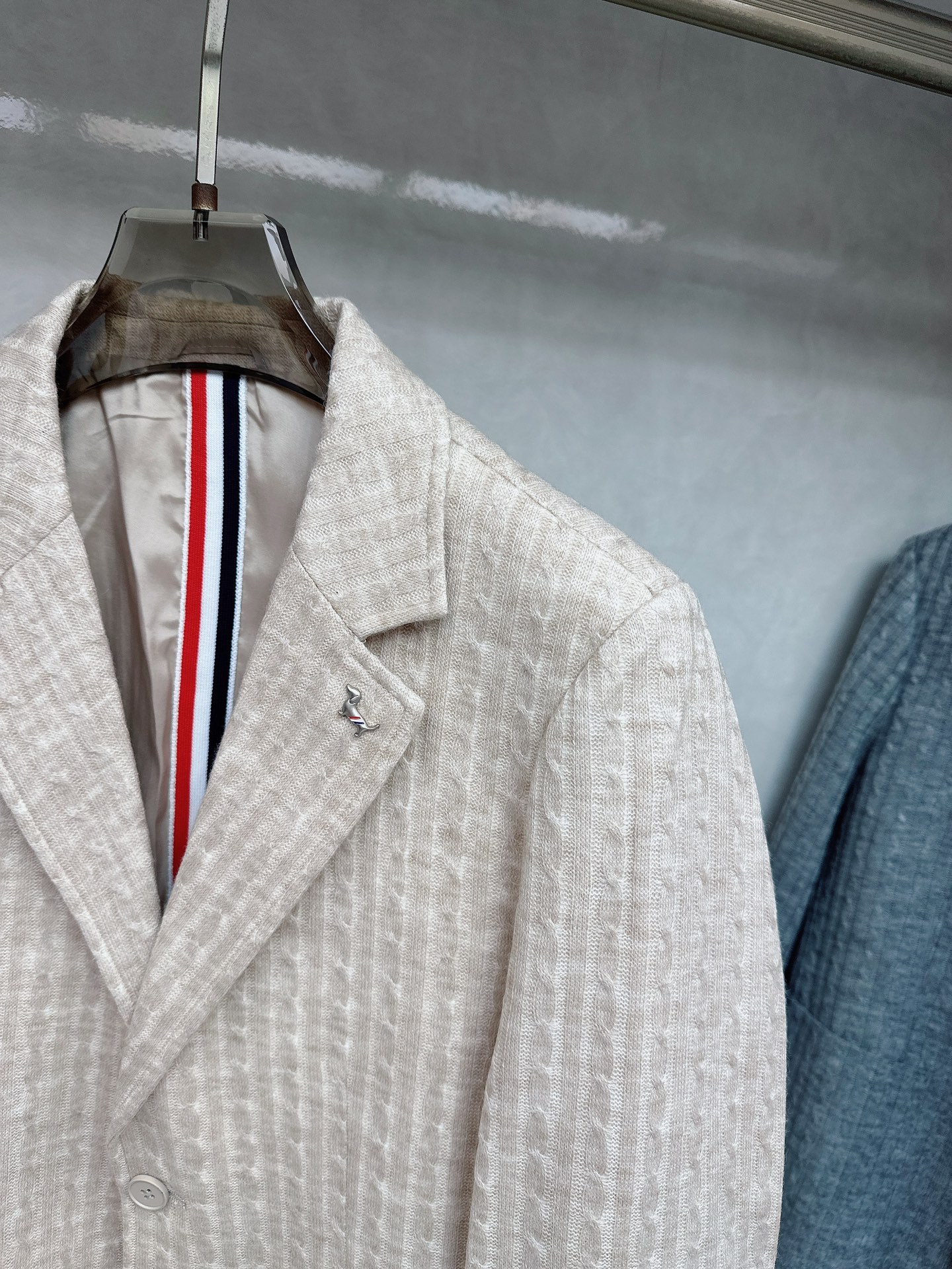 TB秋冬新款男士针织西装单西外套25SS秋冬出品新款!都市时尚精英衣橱必备款，转为男士设计的西装，高级灰