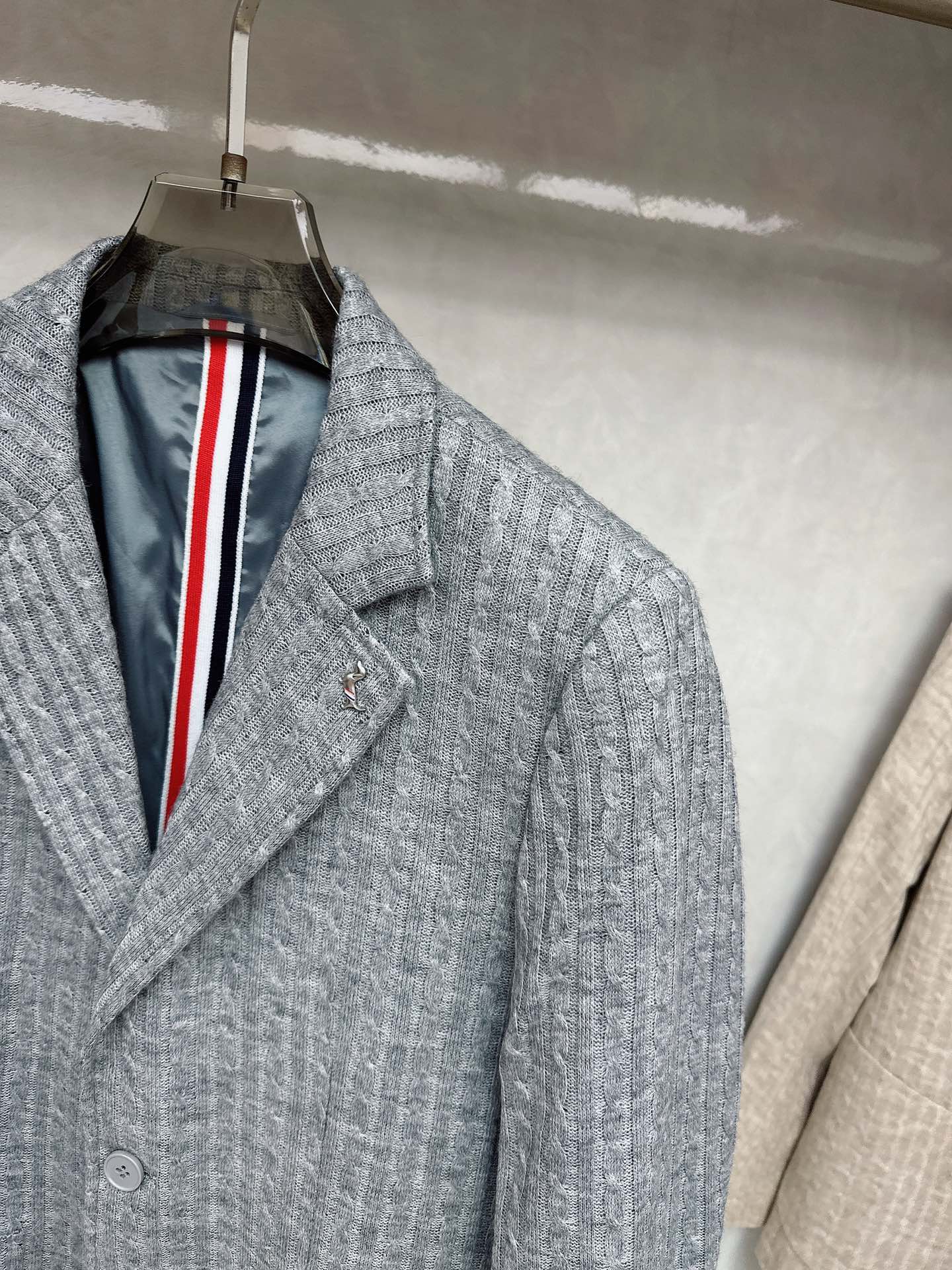 TB秋冬新款男士针织西装单西外套25SS秋冬出品新款!都市时尚精英衣橱必备款，转为男士设计的西装，高级灰