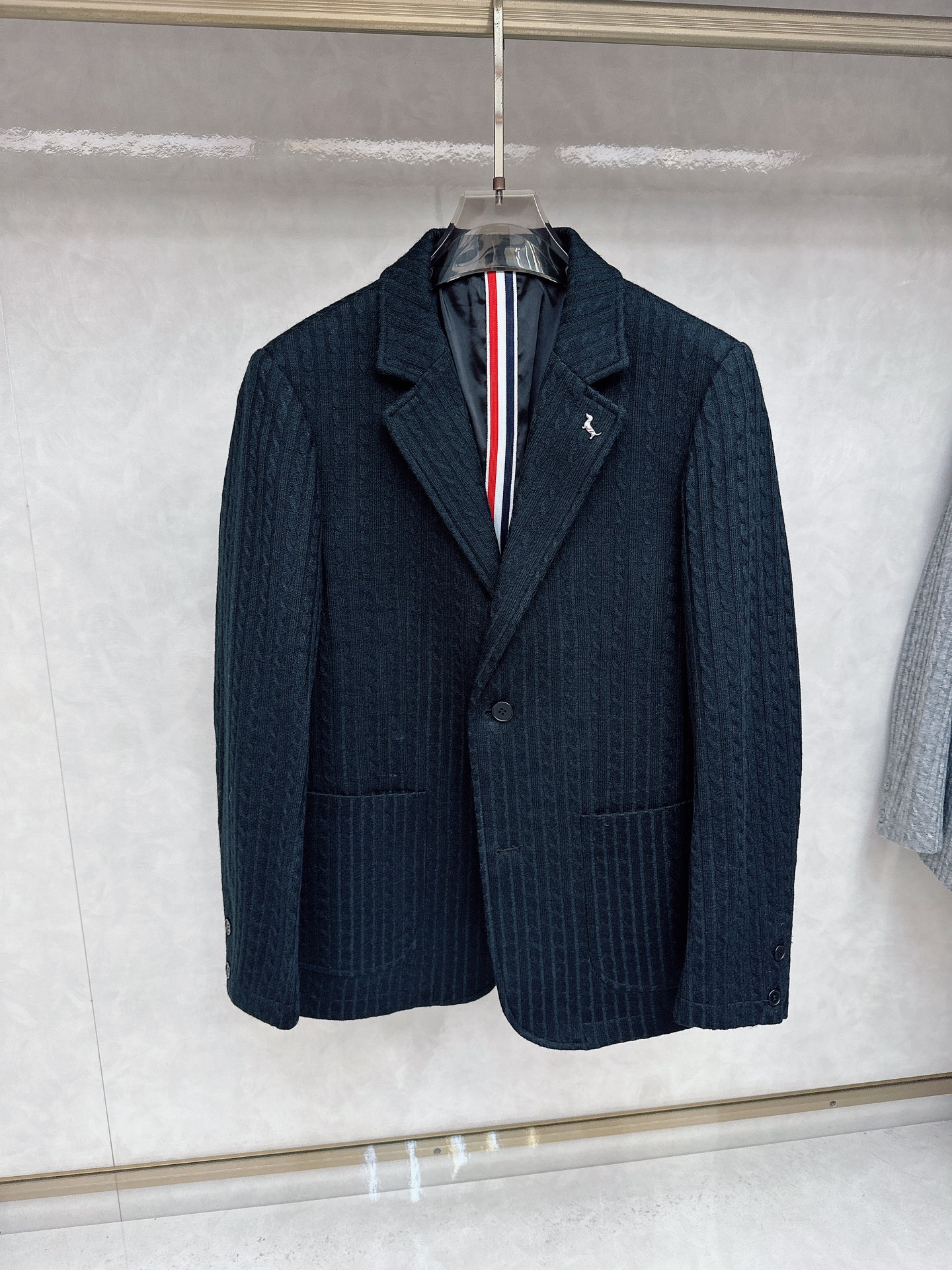 TB秋冬新款男士针织西装单西外套25SS秋冬出品新款!都市时尚精英衣橱必备款，转为男士设计的西装，高级灰