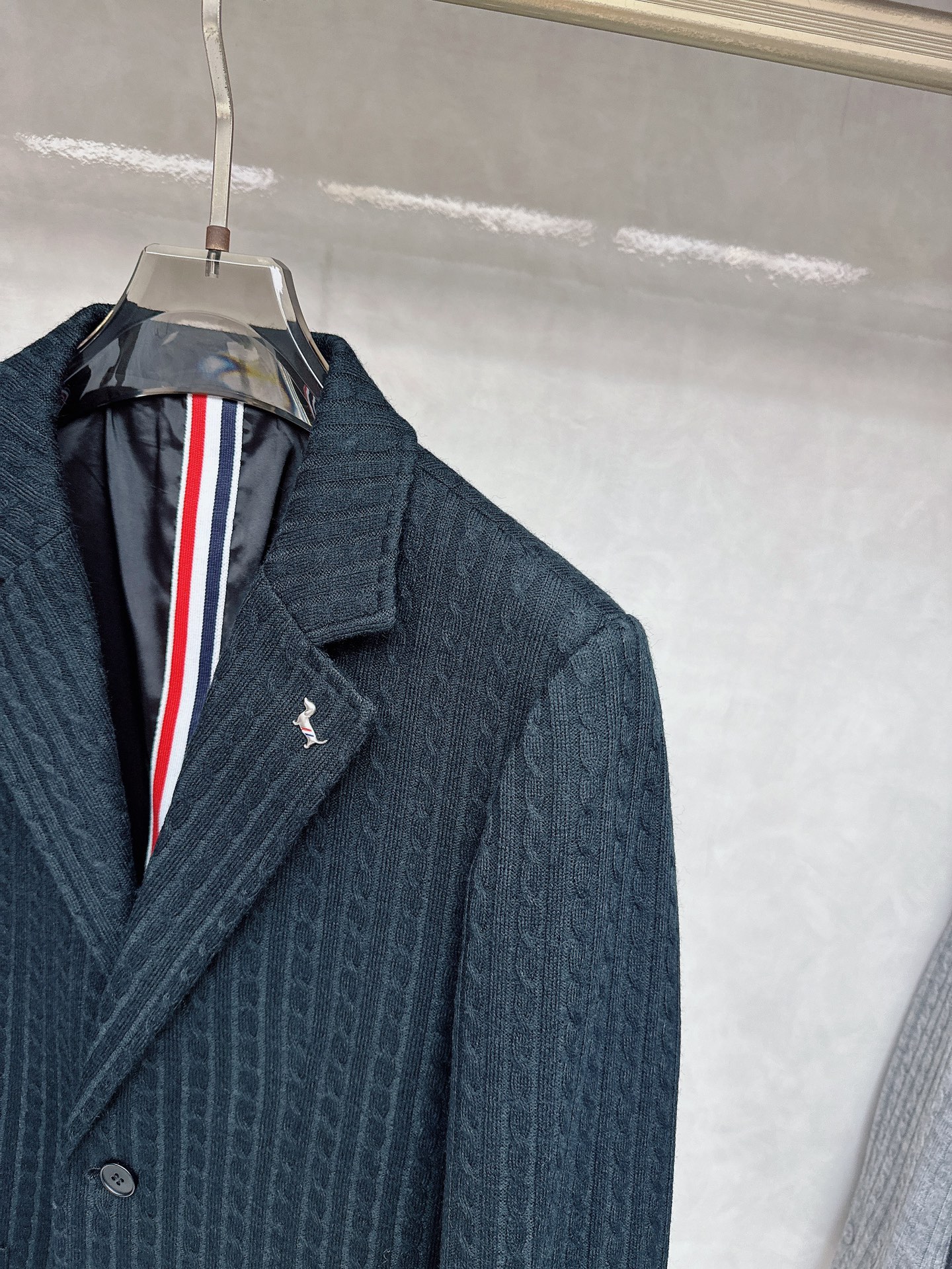 TB秋冬新款男士针织西装单西外套25SS秋冬出品新款!都市时尚精英衣橱必备款，转为男士设计的西装，高级灰