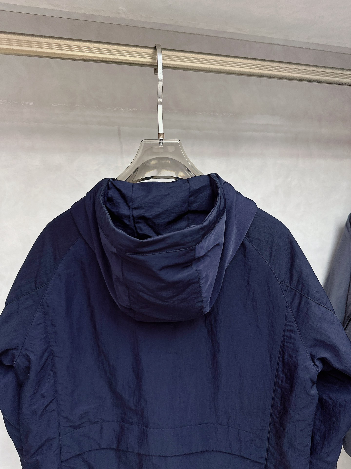 巴宝莉Burberry2025ss早秋新款发布❤加棉连帽风衣外套，字母老花 秋季爆款外套，穿上就是舒适自