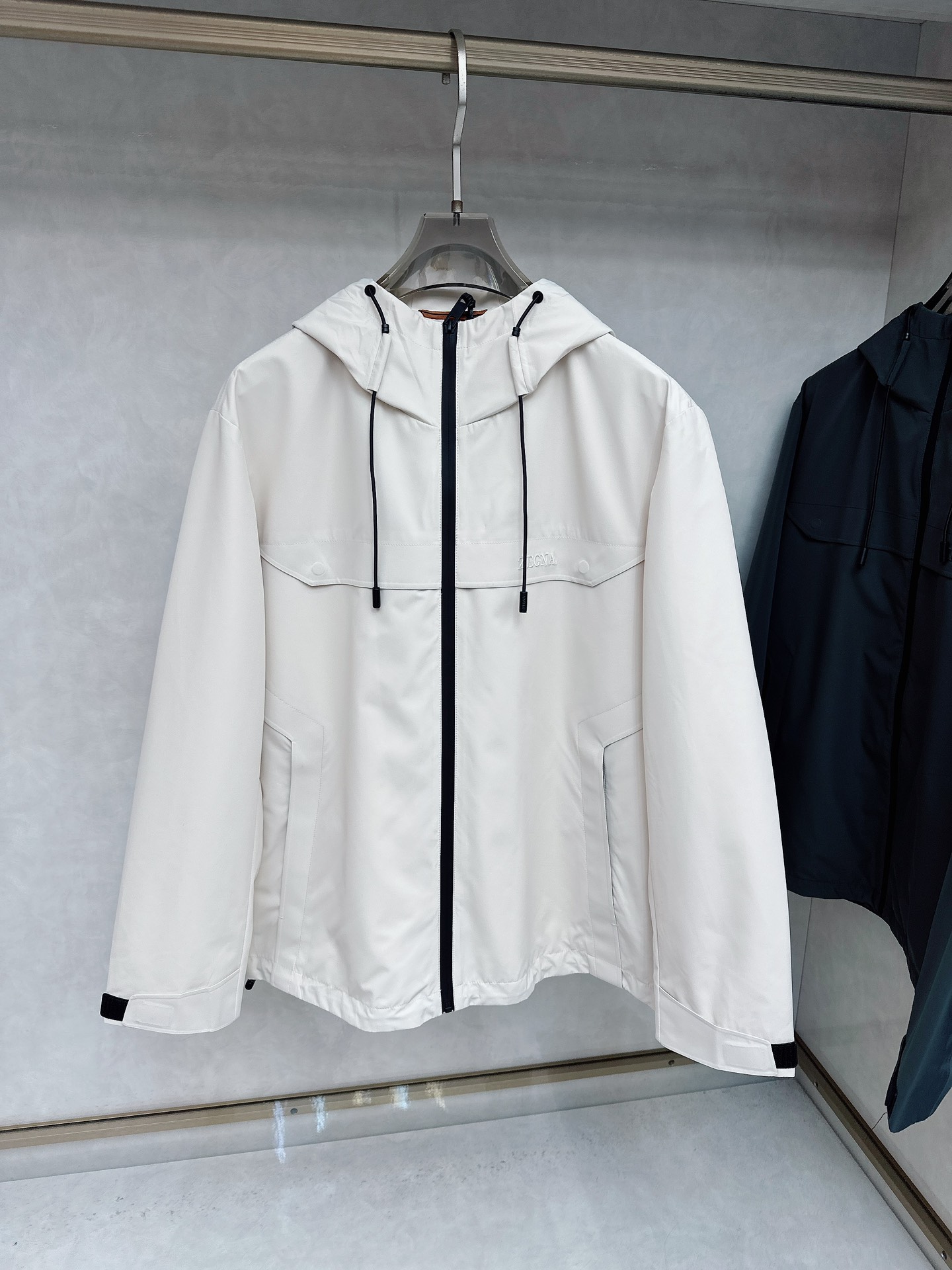 杰尼亚Zegna 早秋款2025最新款时尚设计师款👹杰尼亚风衣外套.处处细节显工艺足够的高级   结构性