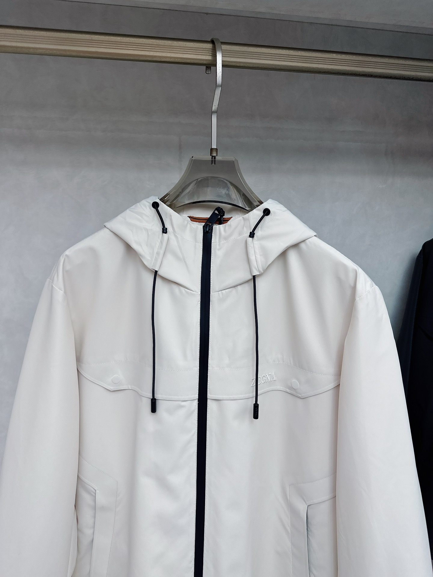 杰尼亚Zegna 早秋款2025最新款时尚设计师款👹杰尼亚风衣外套.处处细节显工艺足够的高级   结构性