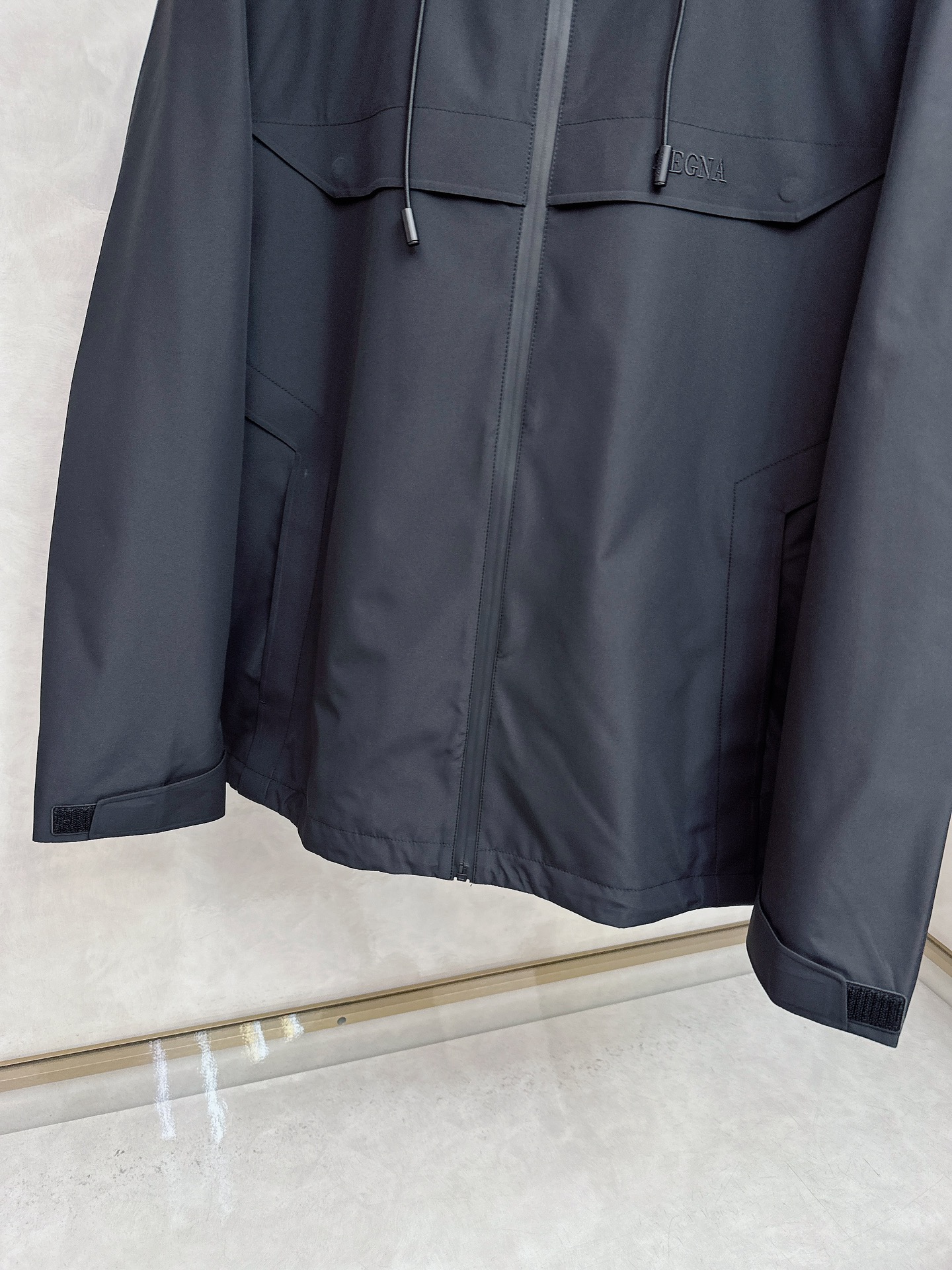 杰尼亚Zegna 早秋款2025最新款时尚设计师款👹杰尼亚风衣外套.处处细节显工艺足够的高级   结构性