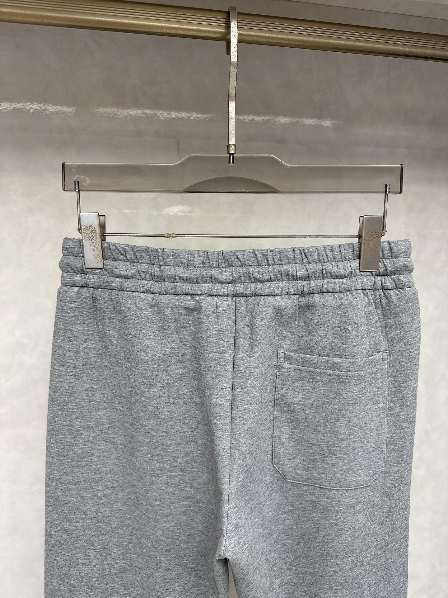  杰尼亚 2025秋冬新品男士抽绳休闲运动，全新发布新款定制，细节一丝不苟，打造出了常青树的百看不腻以及