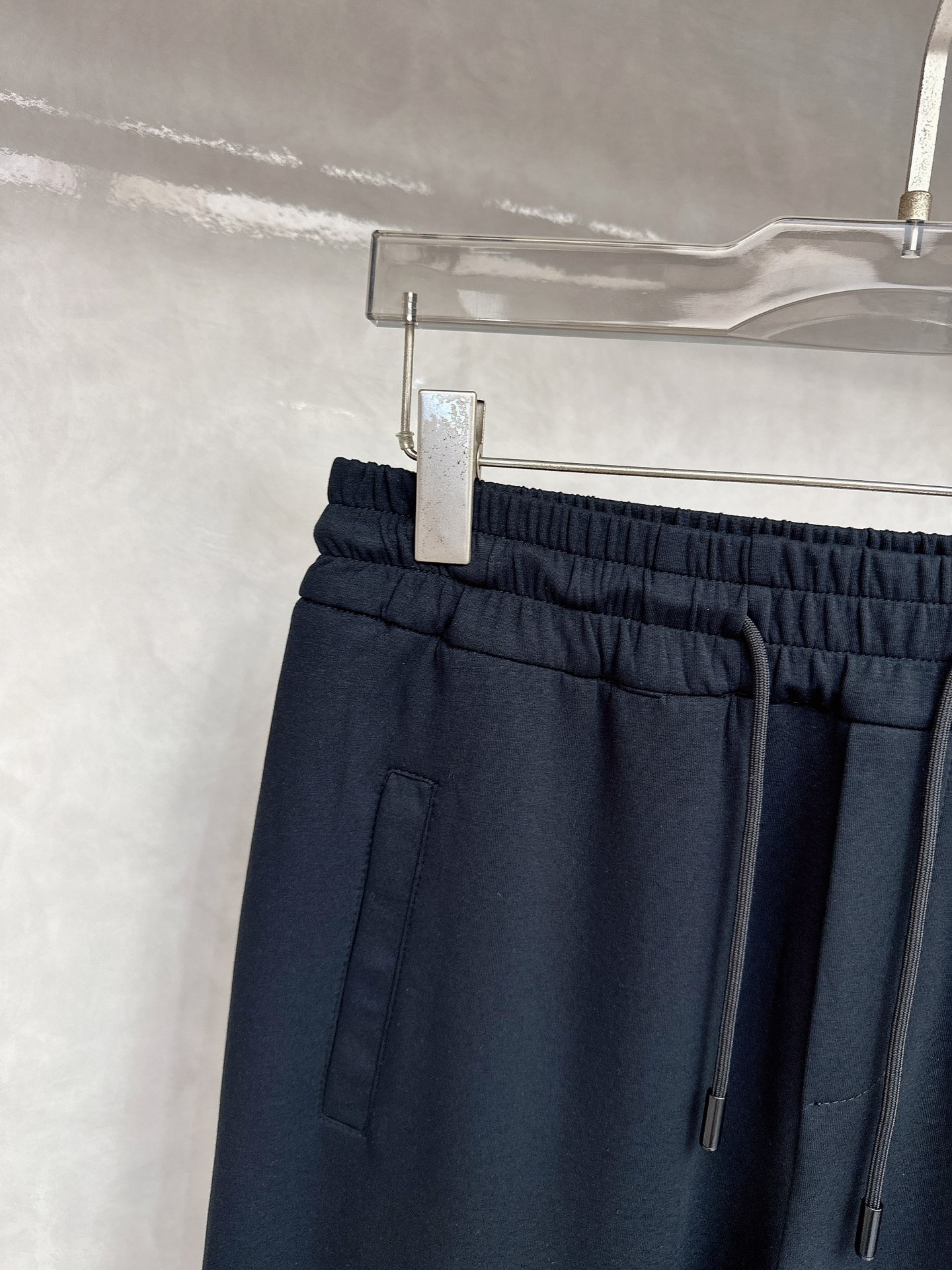  杰尼亚 2025秋冬新品男士抽绳休闲运动，全新发布新款定制，细节一丝不苟，打造出了常青树的百看不腻以及