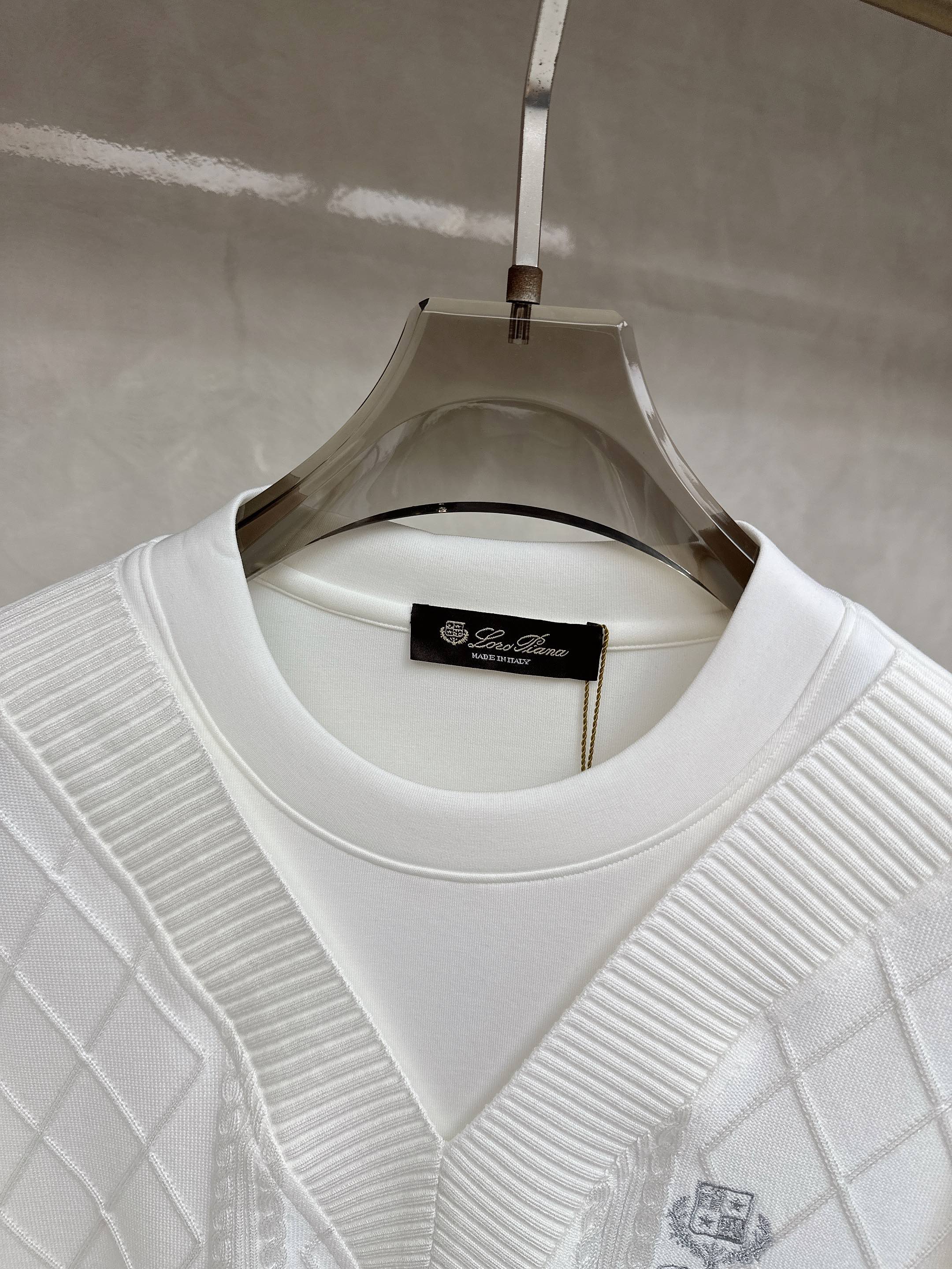  lP🆕-Loro Piano诺悠翩雅💥独家专供最新时尚秋冬针织拼接卫衣 经典设计感与颜值爆棚的外套，品