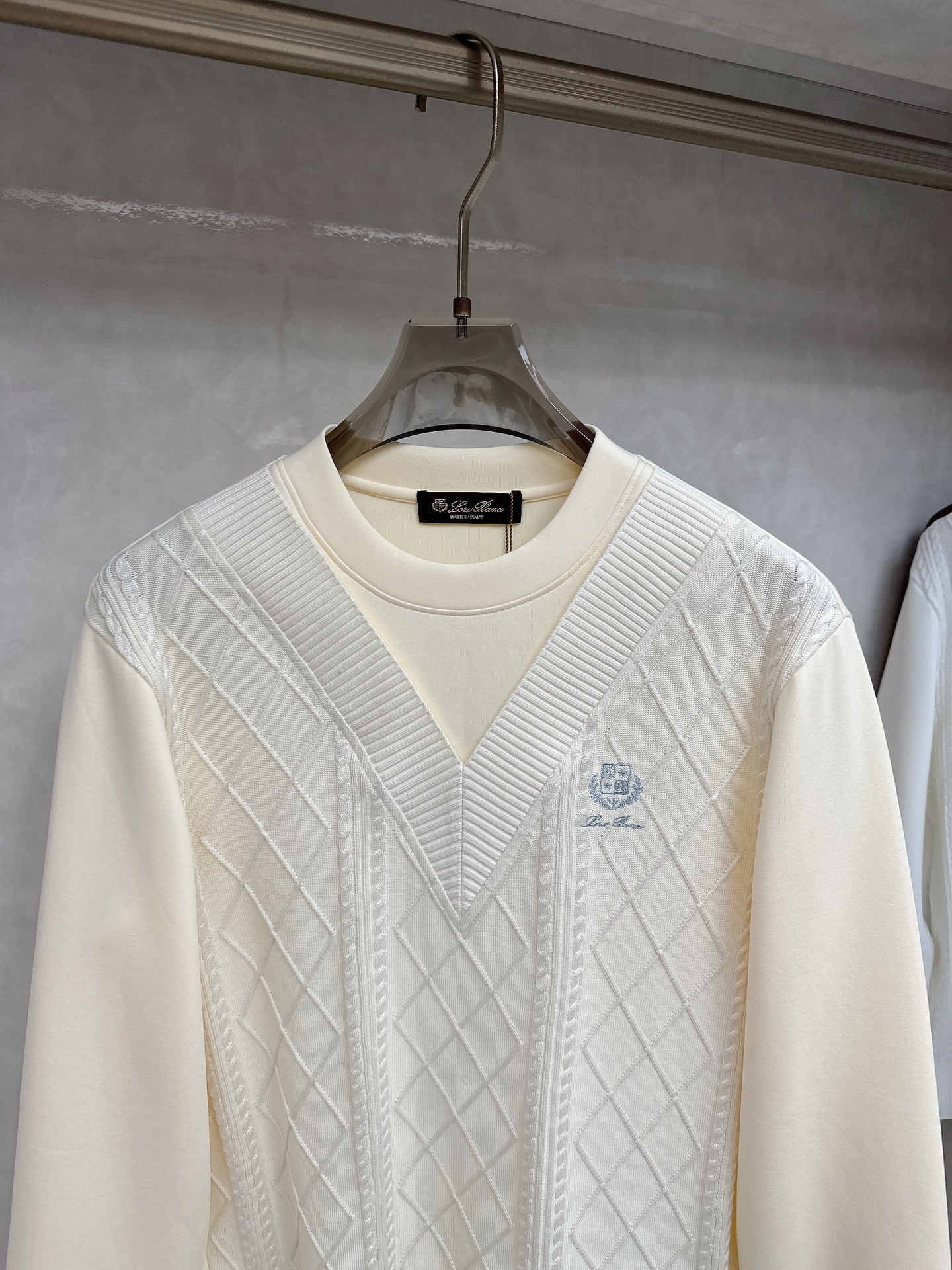  lP🆕-Loro Piano诺悠翩雅💥独家专供最新时尚秋冬针织拼接卫衣 经典设计感与颜值爆棚的外套，品