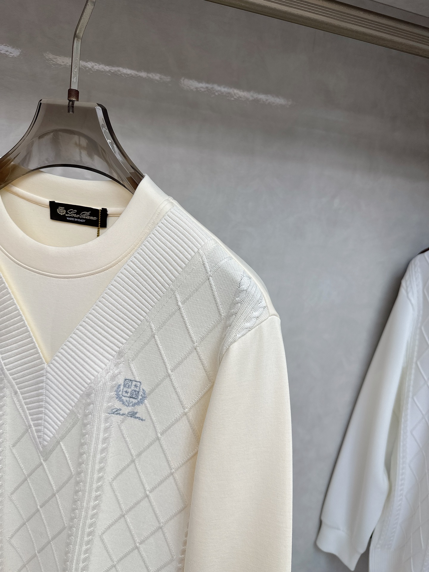  lP🆕-Loro Piano诺悠翩雅💥独家专供最新时尚秋冬针织拼接卫衣 经典设计感与颜值爆棚的外套，品