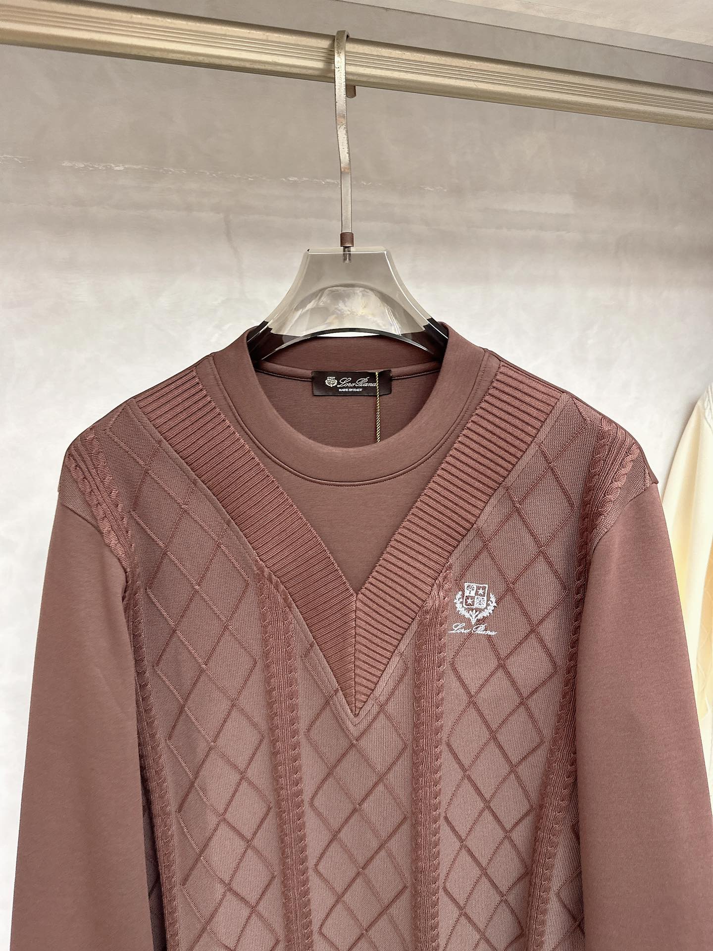  lP🆕-Loro Piano诺悠翩雅💥独家专供最新时尚秋冬针织拼接卫衣 经典设计感与颜值爆棚的外套，品