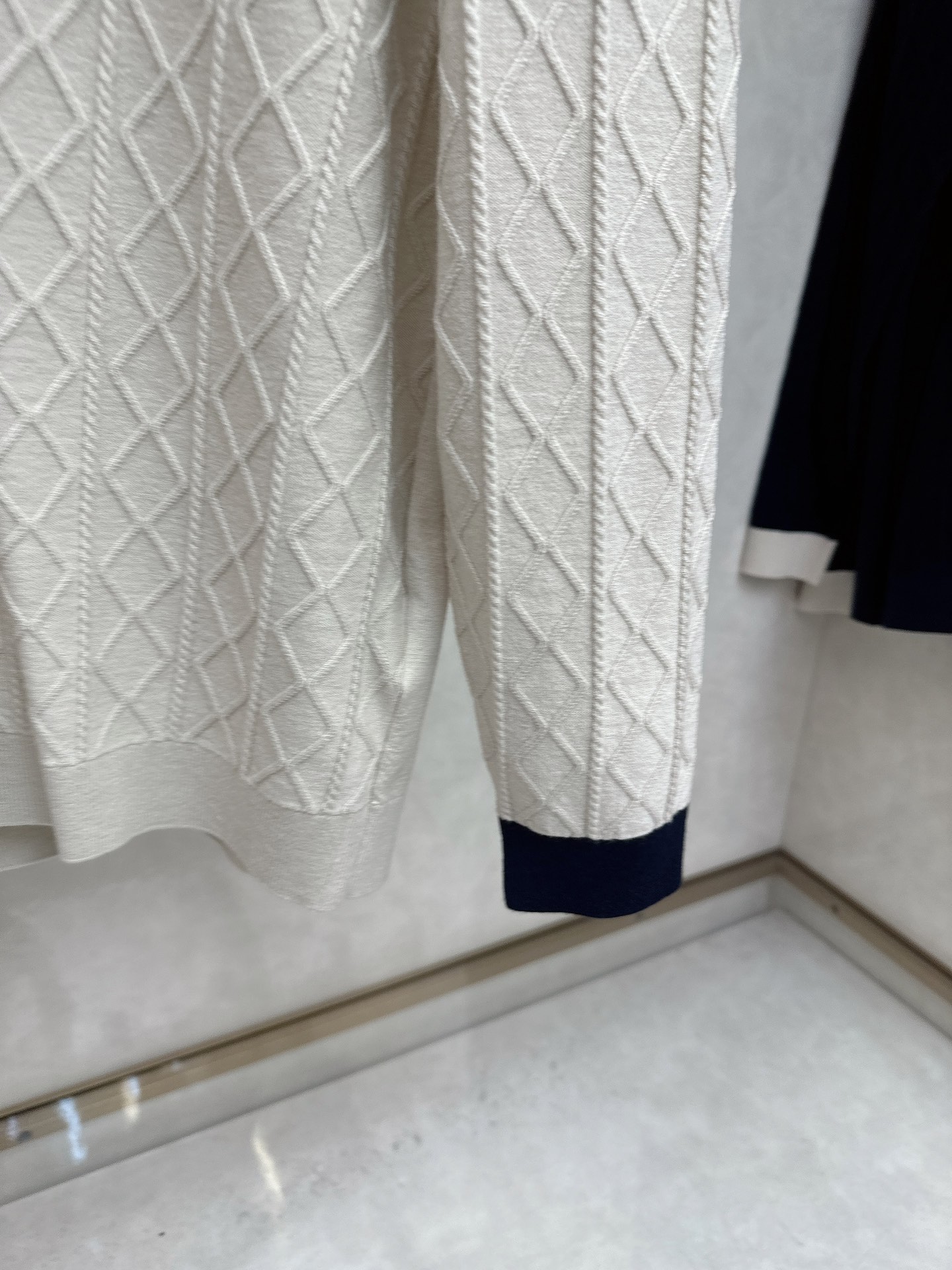  KITON💥独家专供最新时尚秋冬针织毛衣 经典设计感与颜值爆棚的外套，品质更是无法挑剔品控可以直接入手