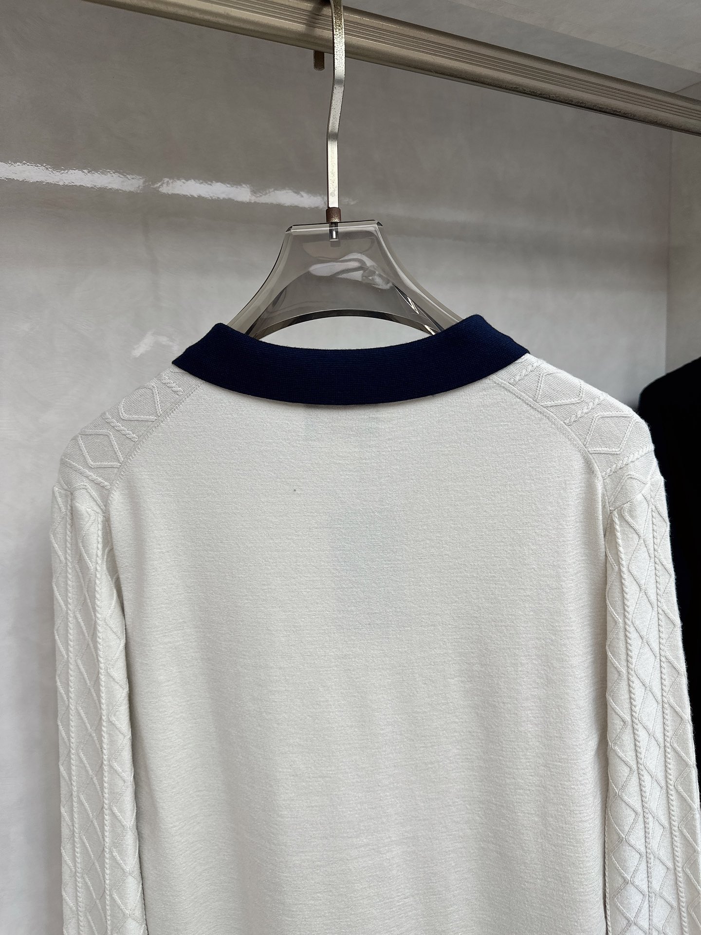  KITON💥独家专供最新时尚秋冬针织毛衣 经典设计感与颜值爆棚的外套，品质更是无法挑剔品控可以直接入手