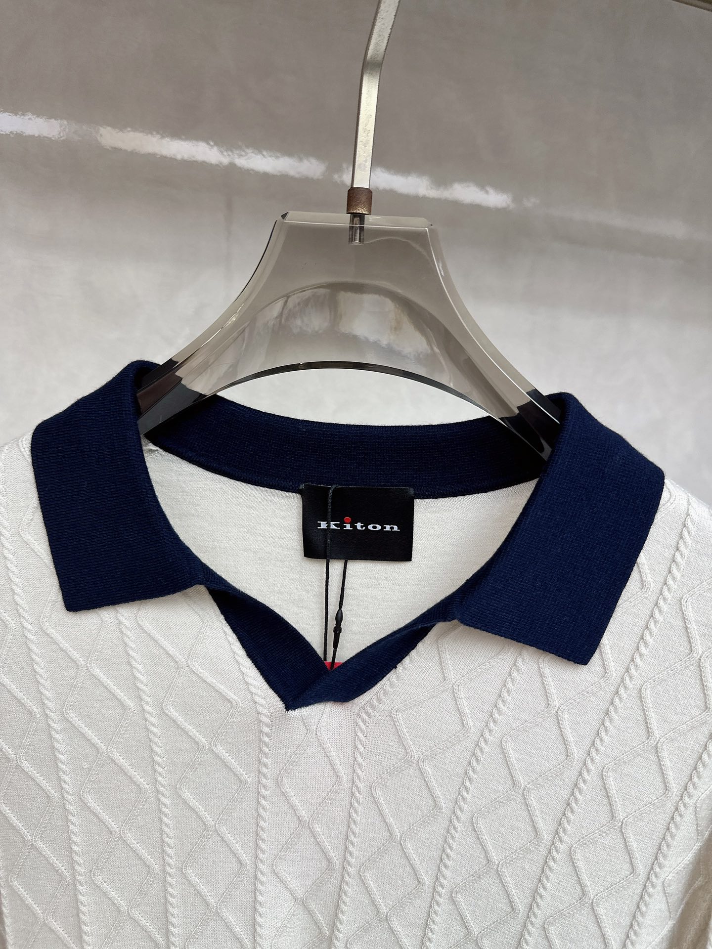  KITON💥独家专供最新时尚秋冬针织毛衣 经典设计感与颜值爆棚的外套，品质更是无法挑剔品控可以直接入手