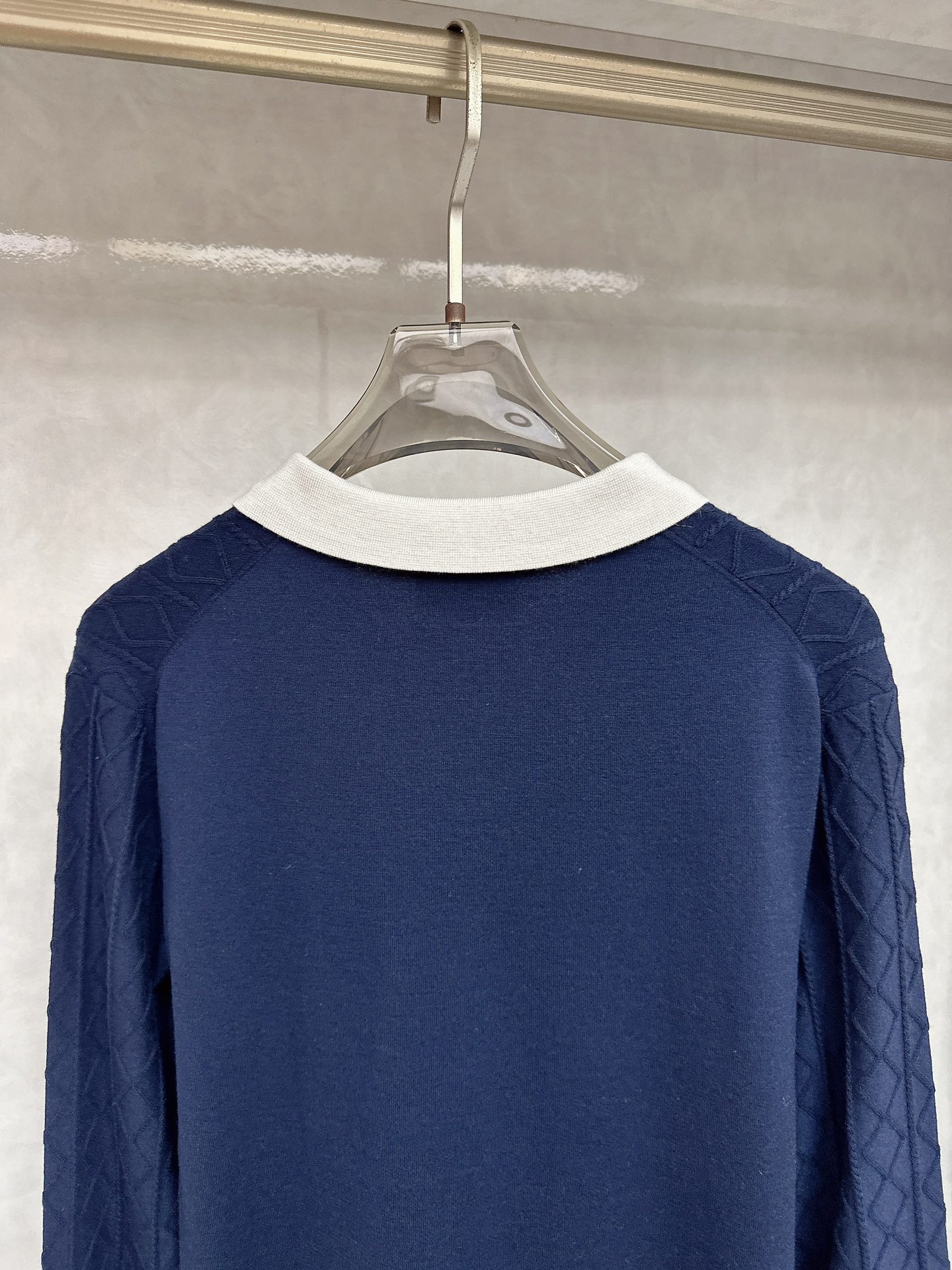  KITON💥独家专供最新时尚秋冬针织毛衣 经典设计感与颜值爆棚的外套，品质更是无法挑剔品控可以直接入手