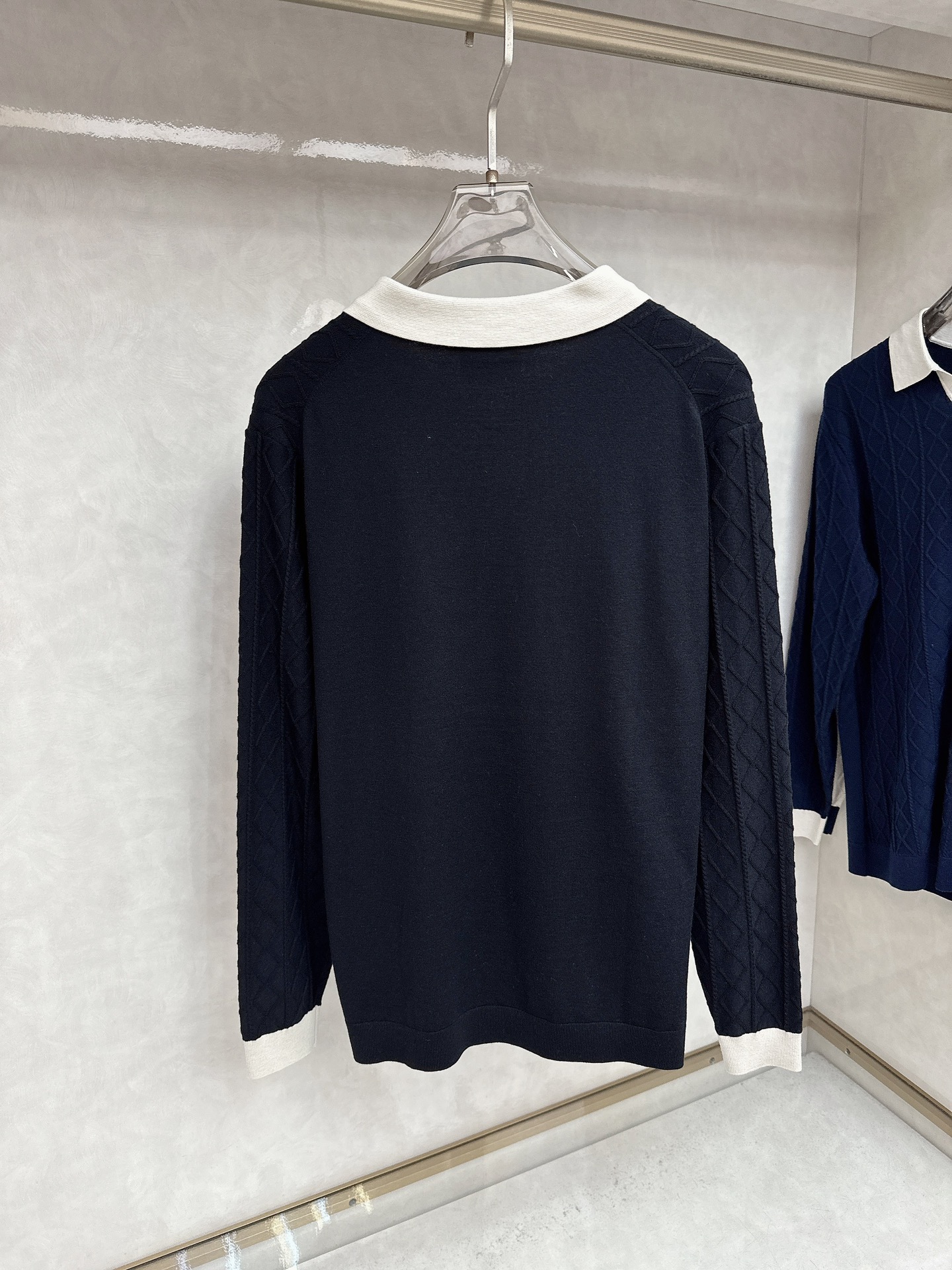  KITON💥独家专供最新时尚秋冬针织毛衣 经典设计感与颜值爆棚的外套，品质更是无法挑剔品控可以直接入手