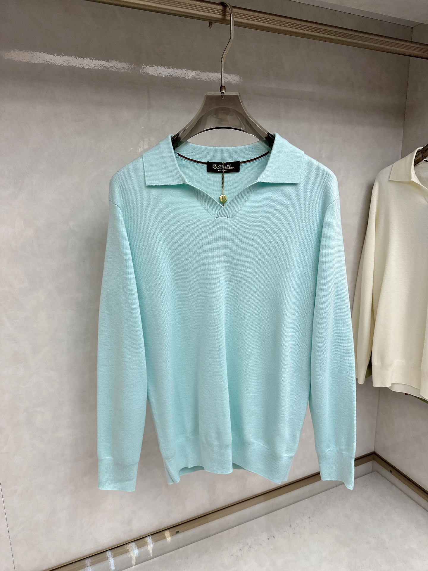  lP🆕-Loro Piano诺悠翩雅💥独家专供最新时尚秋冬针织毛衣 经典设计感与颜值爆棚的外套，品质更