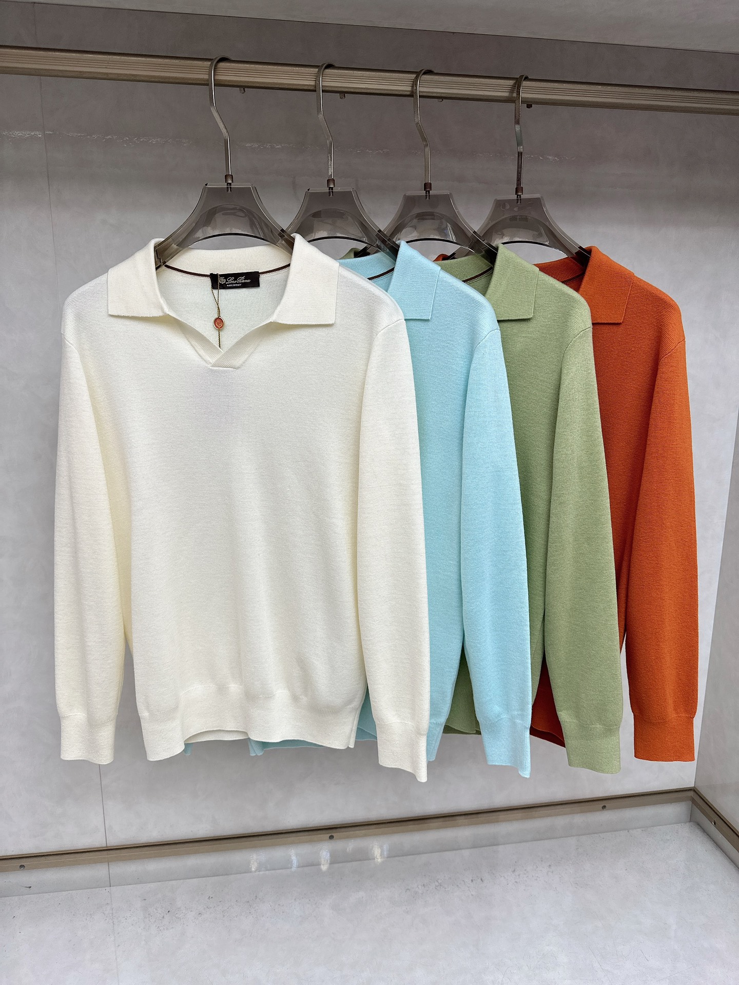  lP🆕-Loro Piano诺悠翩雅💥独家专供最新时尚秋冬针织毛衣 经典设计感与颜值爆棚的外套，品质更