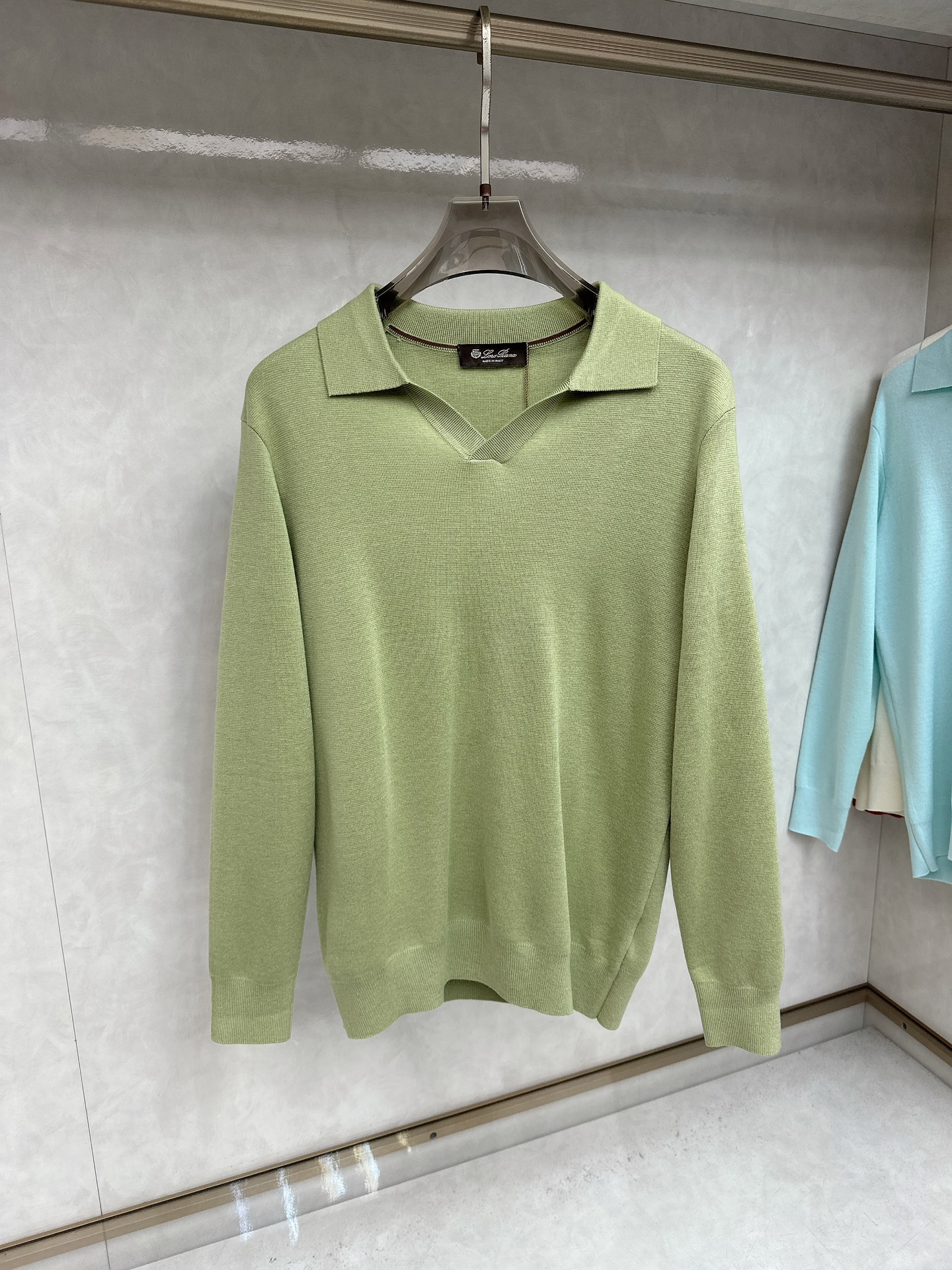  lP🆕-Loro Piano诺悠翩雅💥独家专供最新时尚秋冬针织毛衣 经典设计感与颜值爆棚的外套，品质更